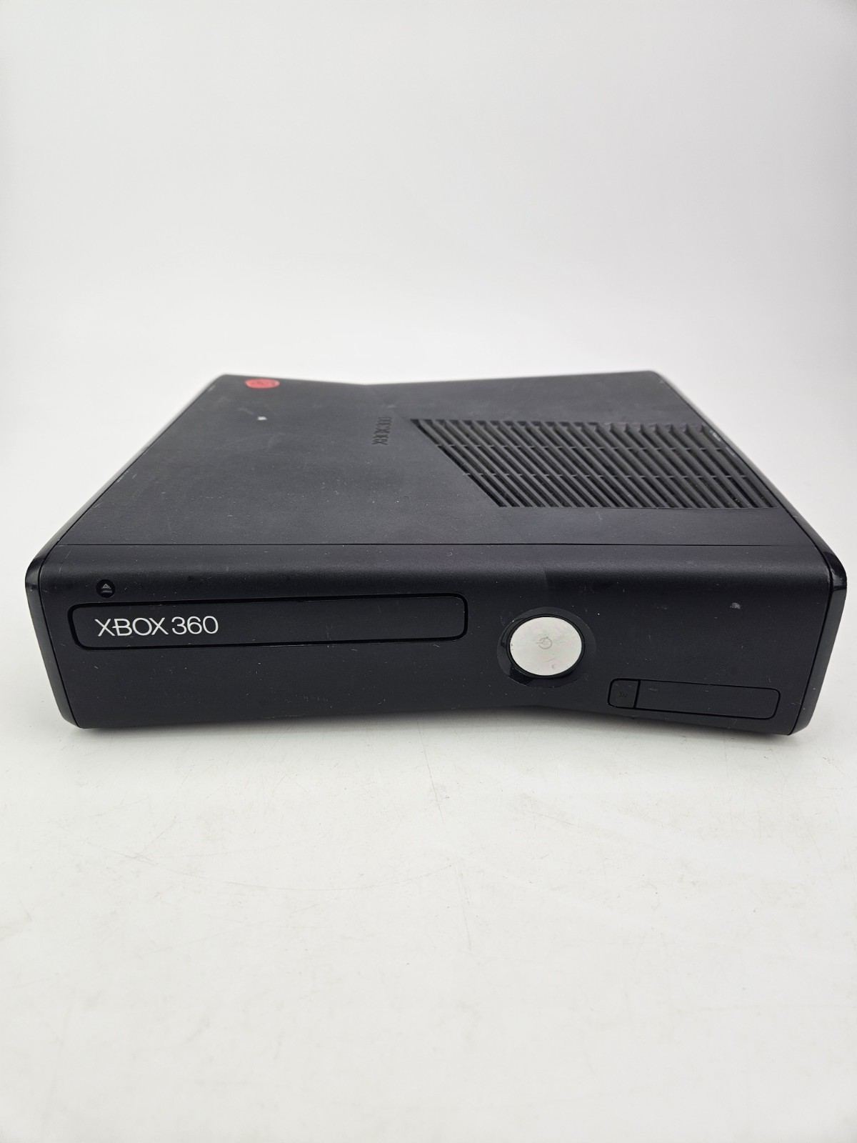 Microsoft Xbox 360 S 320GB Console Gaming System Only matte Black 1439