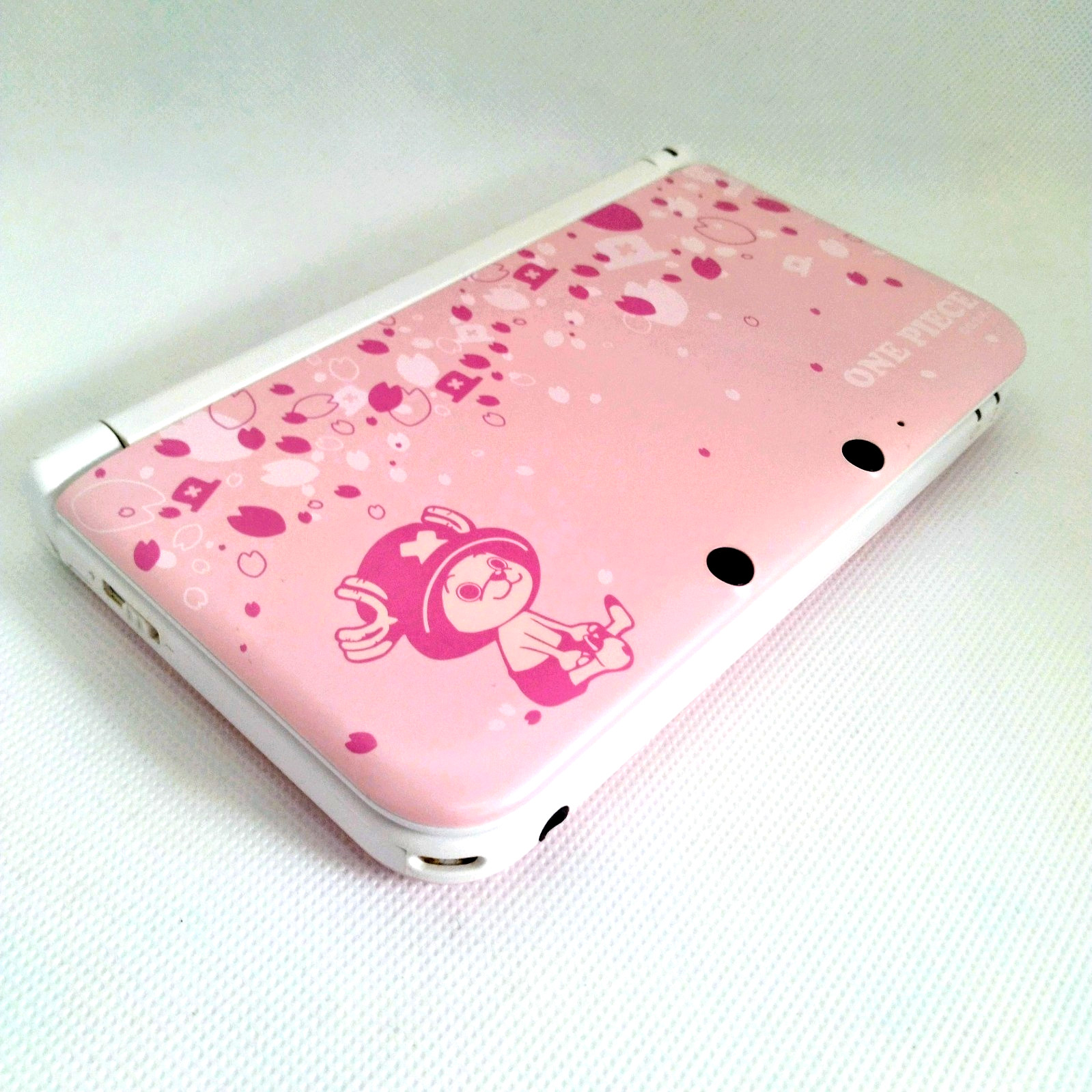 Nintendo 3DS XL Console One Piece Chopper Pink Japanese Tested Working Used