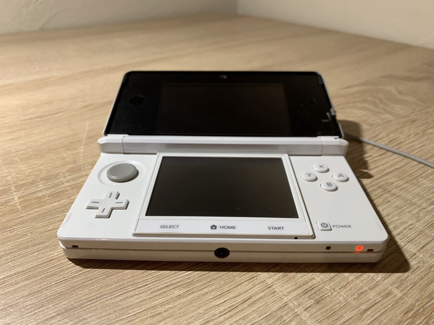 1213 Nintendo 3DS Ice White Near Mint TESTED