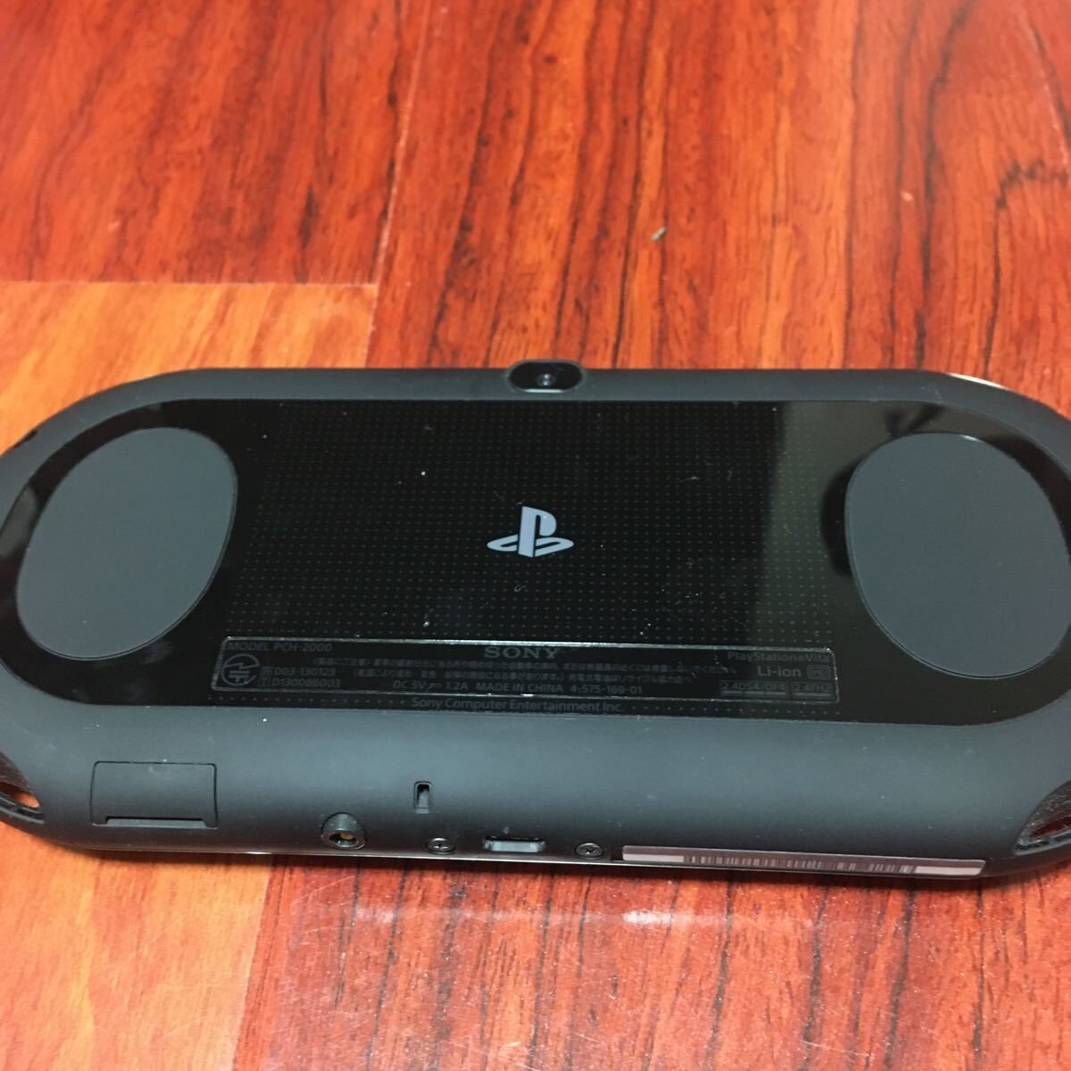 SONY PCH-2000 ZA11 BLACK VITA SONY SLIM REGION FREE CONSOLE OLLED CONSOLE ONLY