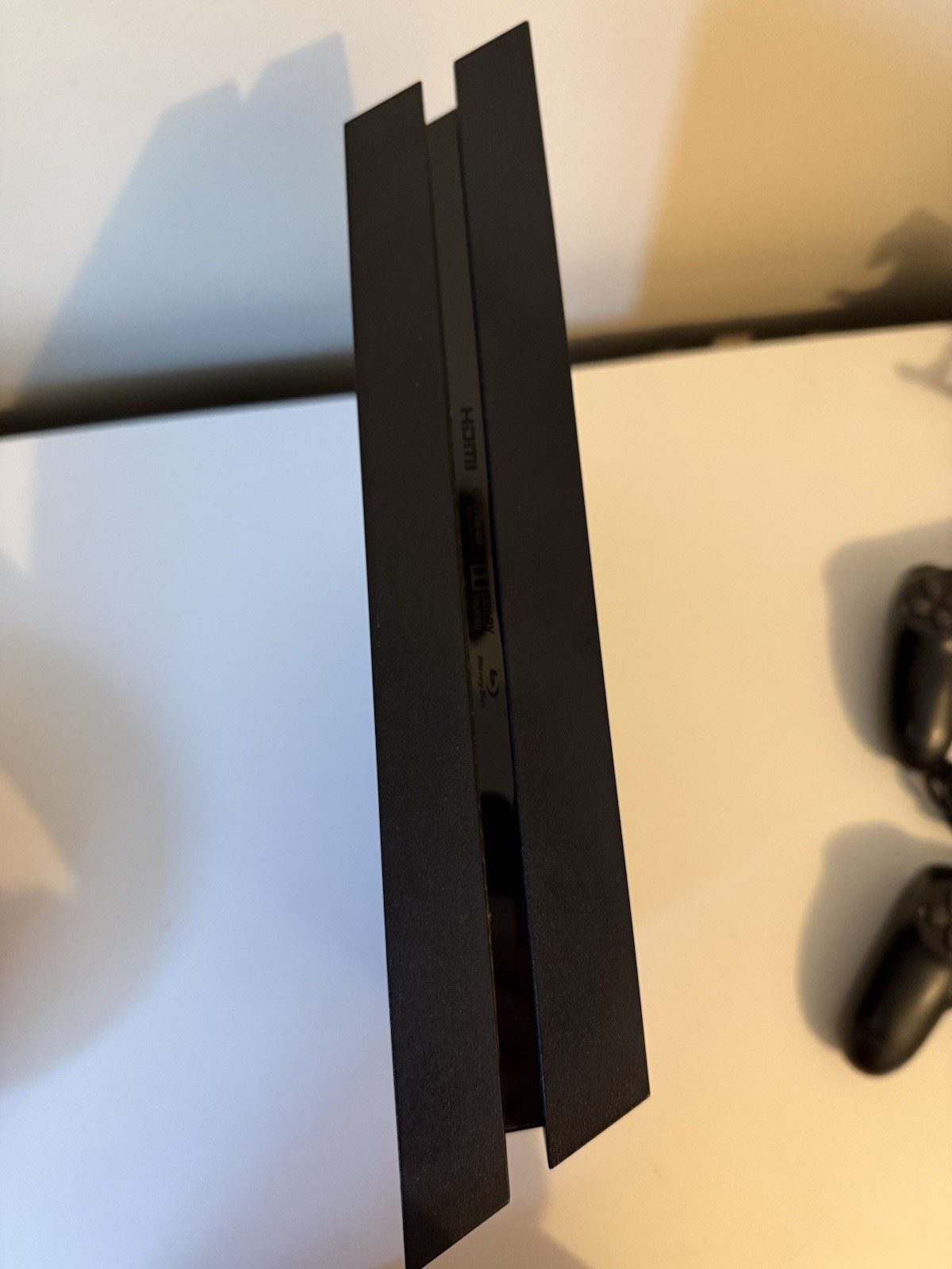 Sony PlayStation 4 500GB Game Console CUH-1215A Black W/ 2 Controllers Tested