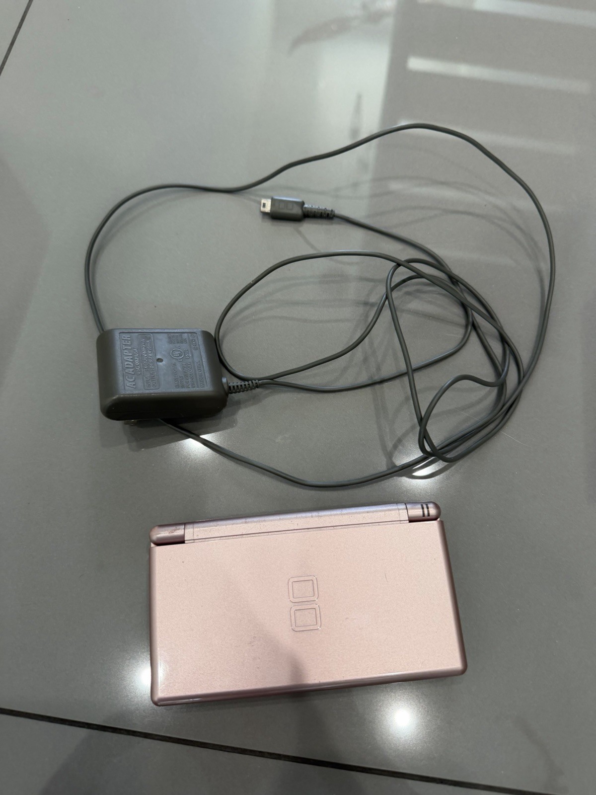 FOR PARTS/REPAIR Nintendo DS Lite USG-001 Pink Handheld Console *READ*