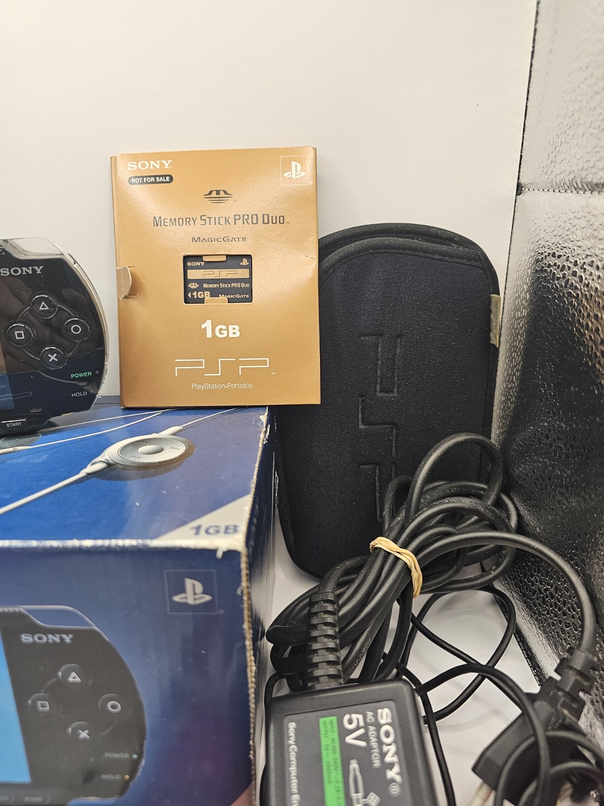 PSP Fat Model 1004 Sony PlayStation Black Working Boxed Complete