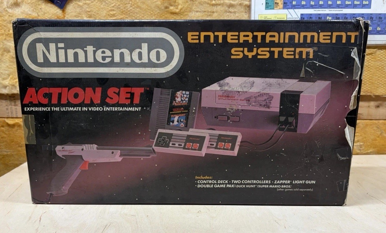 Nintendo NES Action Set Home Console – White/Gray