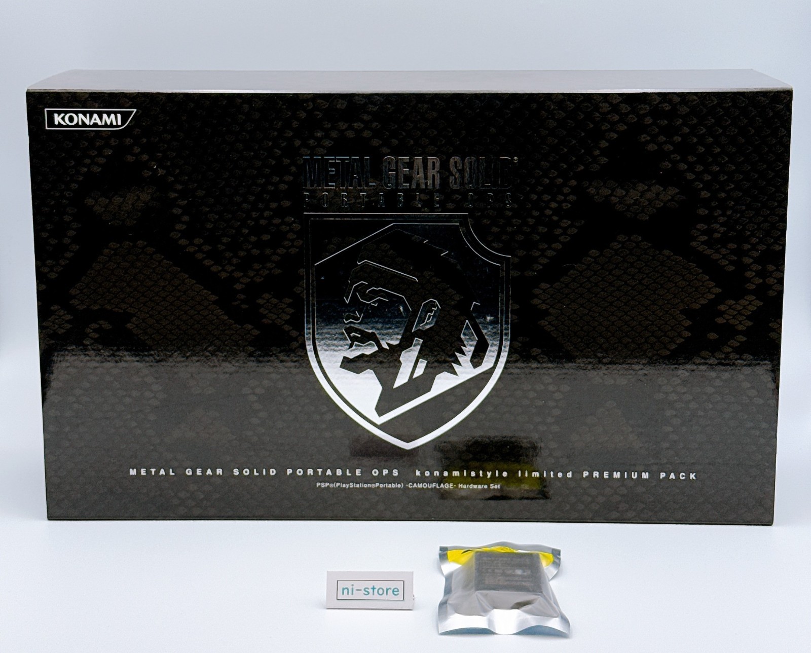 Sony PSP-1000 Console Metal Gear Solid PREMIUM Pack Konami Style Box – Brand New