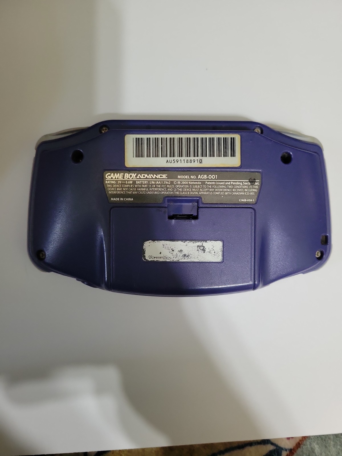 Nintendo Game Boy Advance Handheld System – Indigo (Works, Broken Battery Cover)