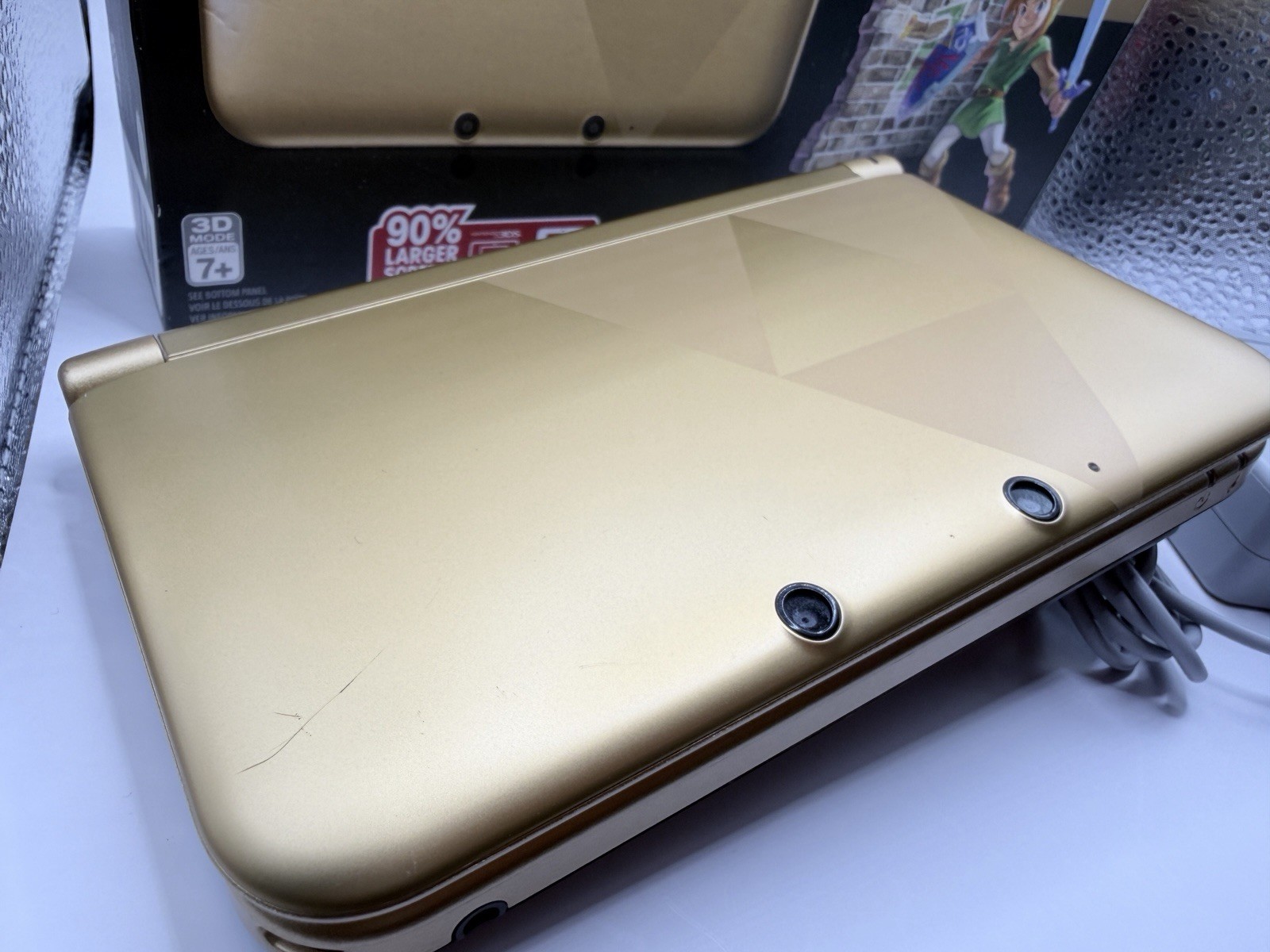 Nintendo 3DS XL Link Between Worlds Edition