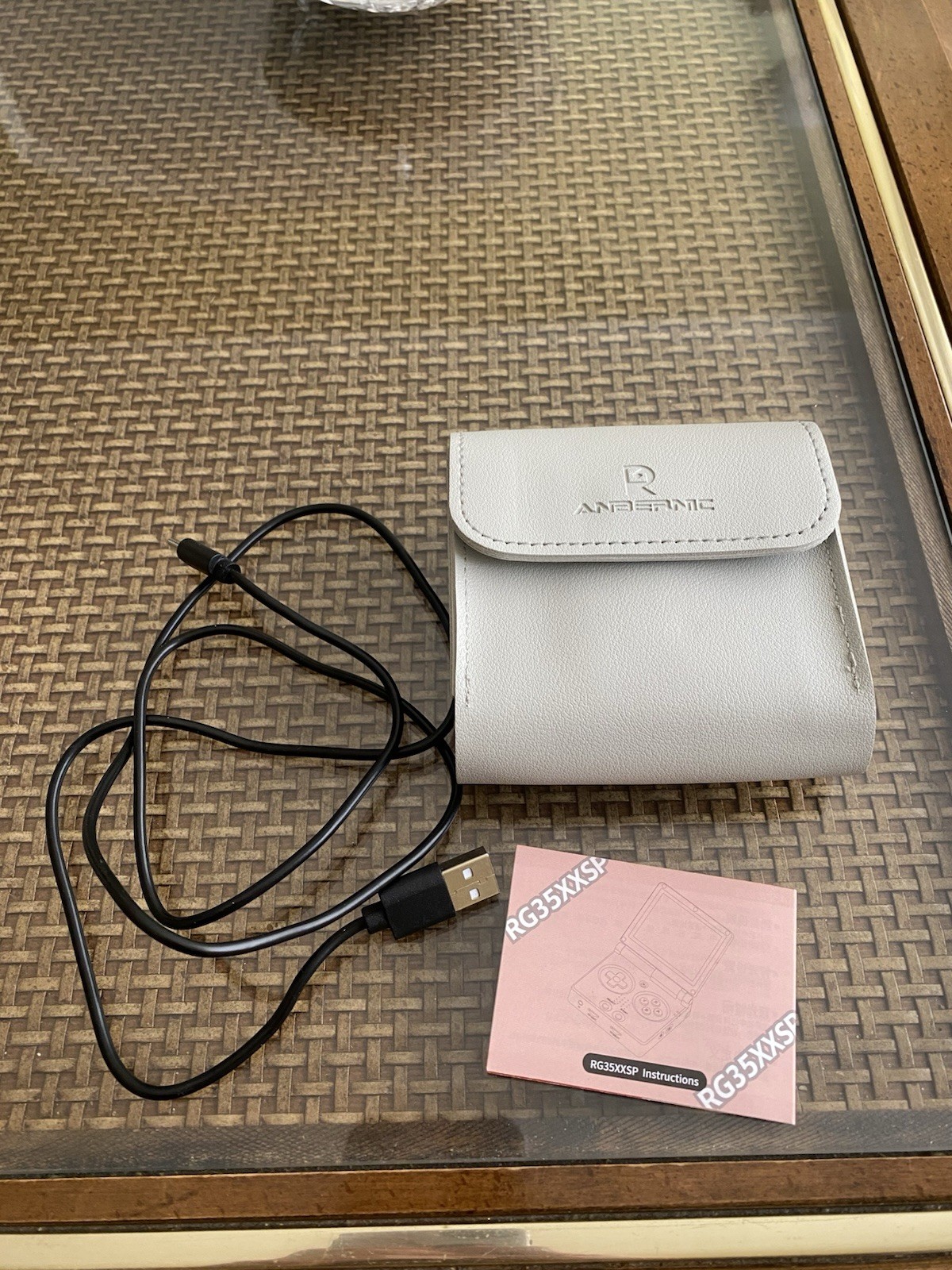 Anbernic RG35XXSP – Silver – Fully Set Up – New – 64GB + 64GB Lexar Card + Case