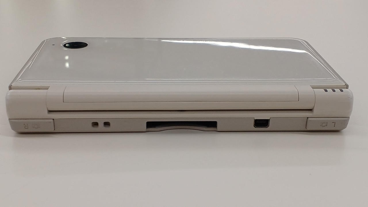 Nintendo DSi LL UTL-001 Retro Gaming Console Portable Game Console A2608