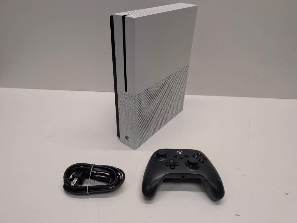 Microsoft Xbox One S 500gb Tested (P03066770)