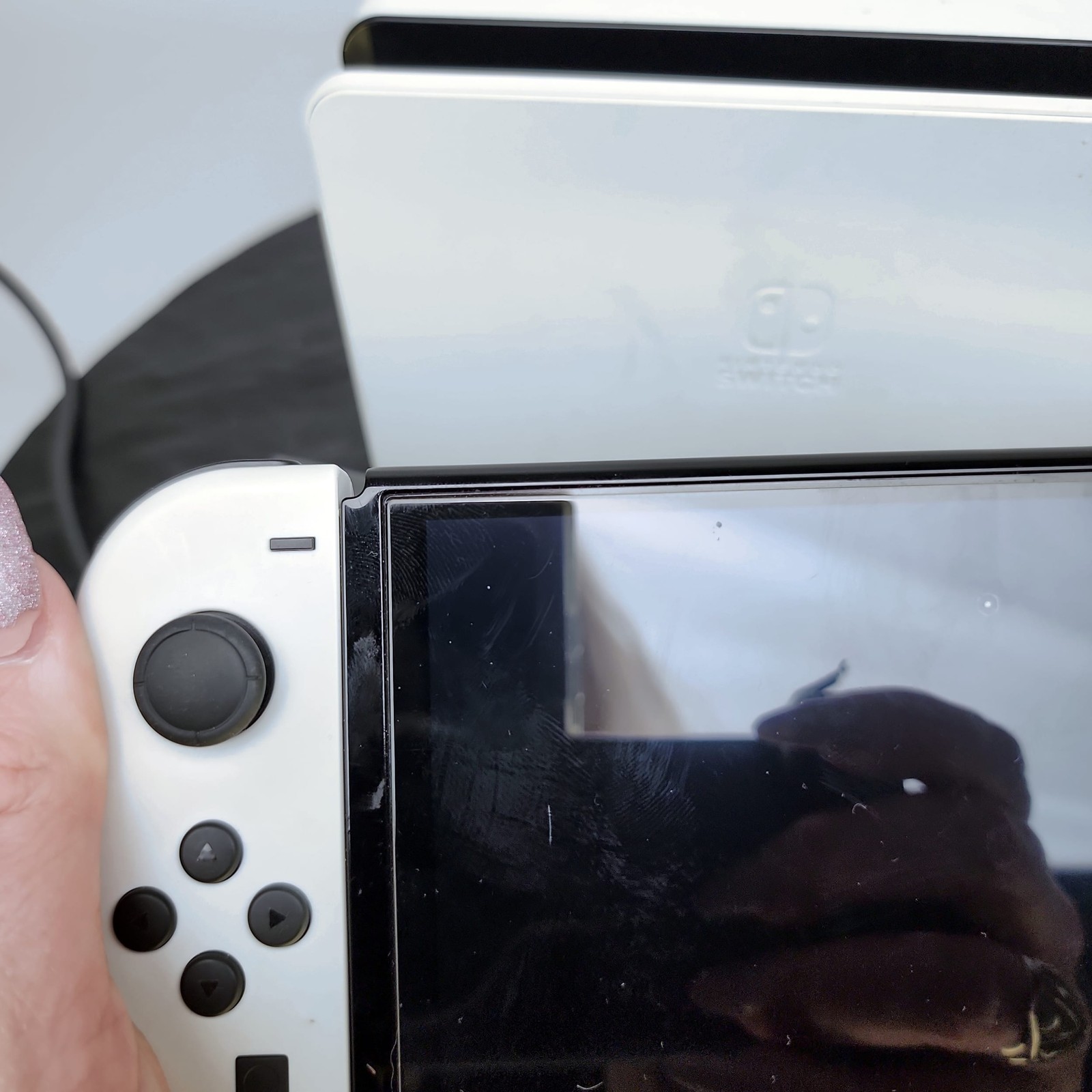 Nintendo Switch OLED Model (HEG-001) White Console – Function Tested – w/Box