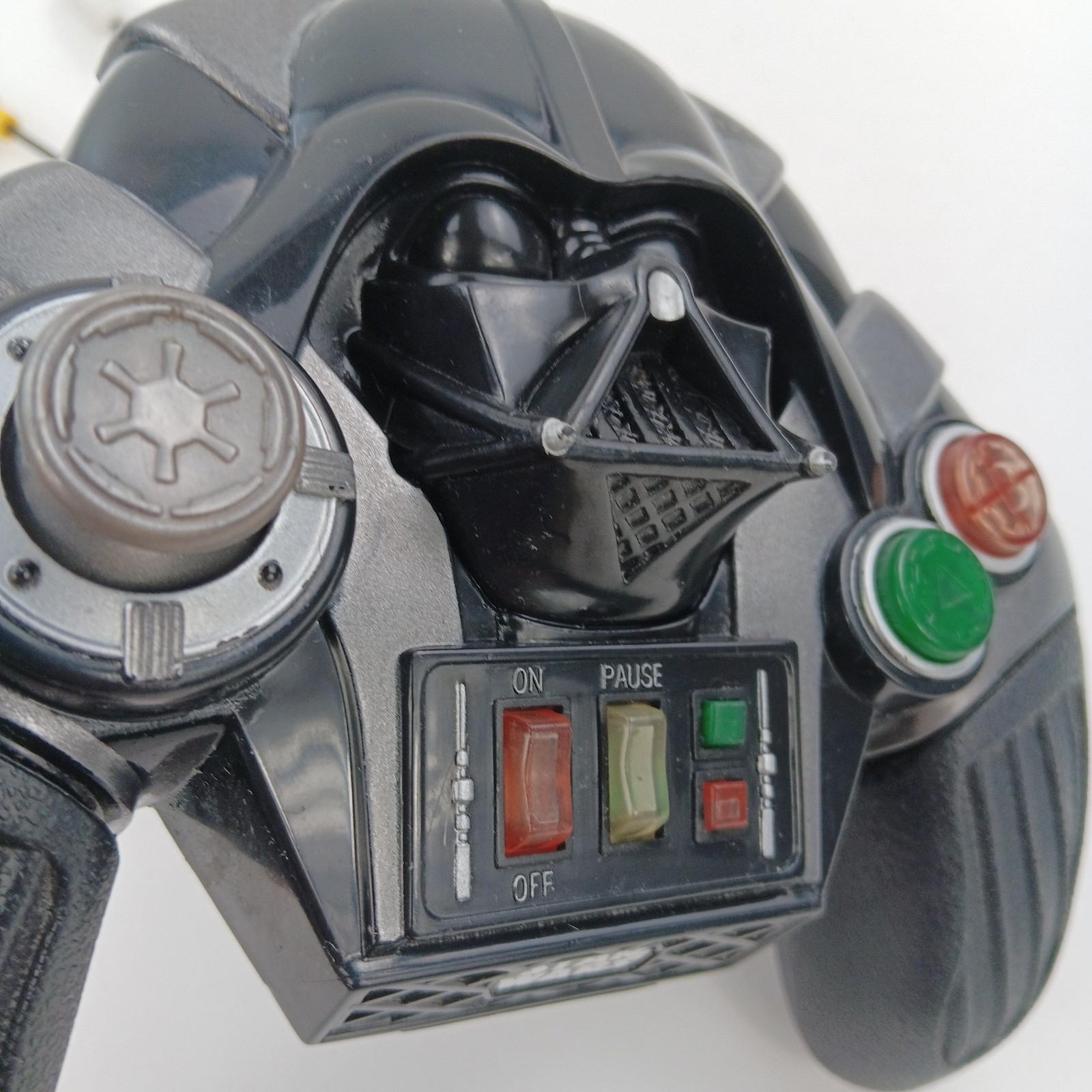 Star Wars Darth Vader Plug N Play TV Video Game Controller Jakks Pacific