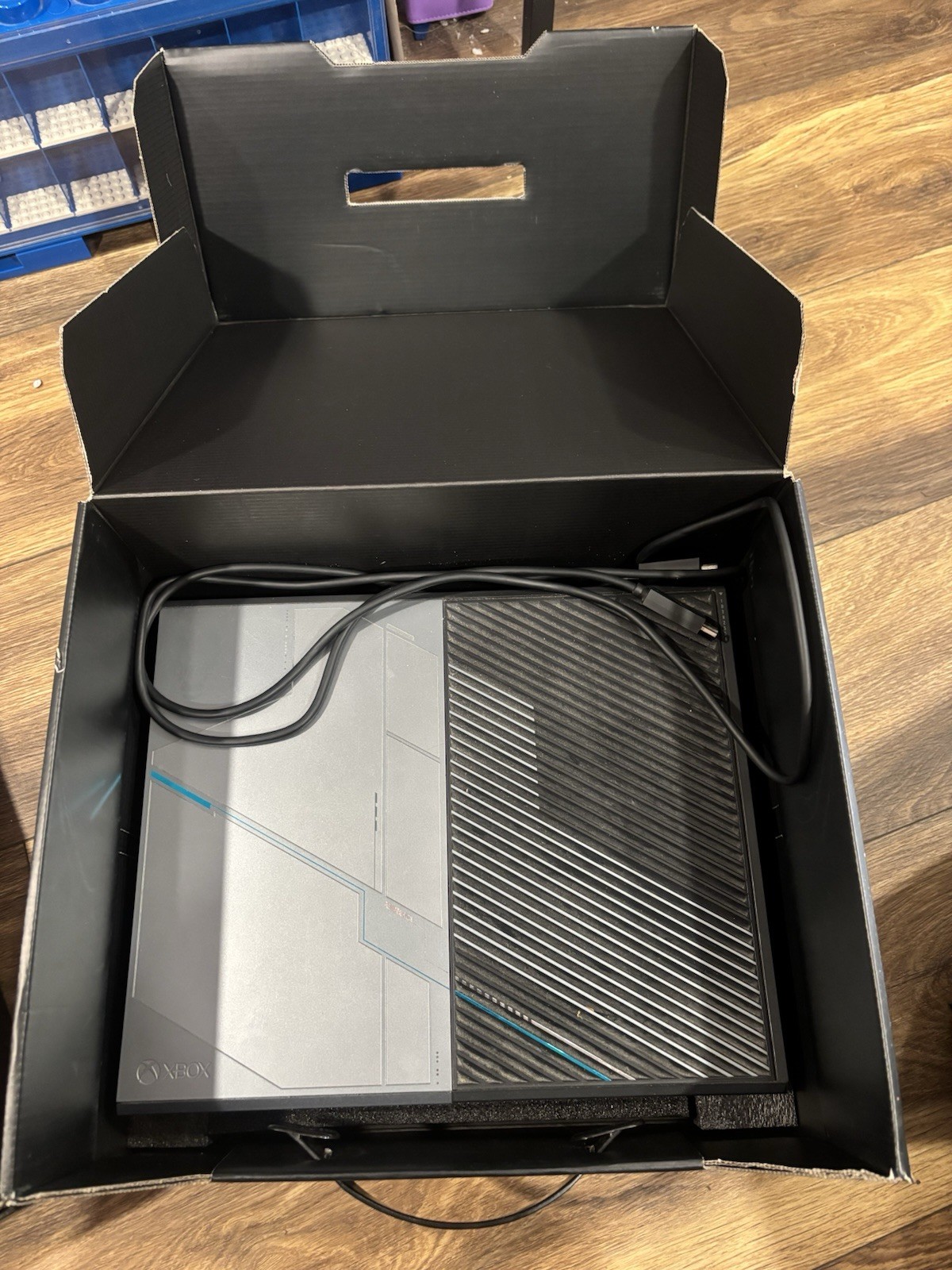 Xbox One Halo 5:Guardians Limited Edition 1TB Black & Silver ConsoleFACTORY SEAL