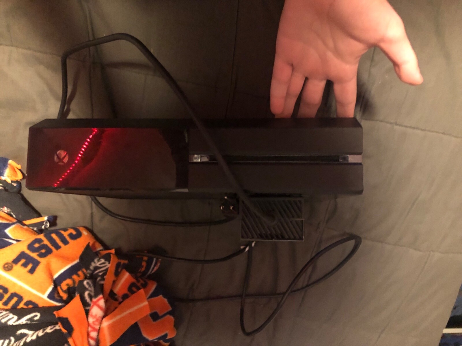 Microsoft Xbox One with Kinect 500GB Black Console – 7UV-00077