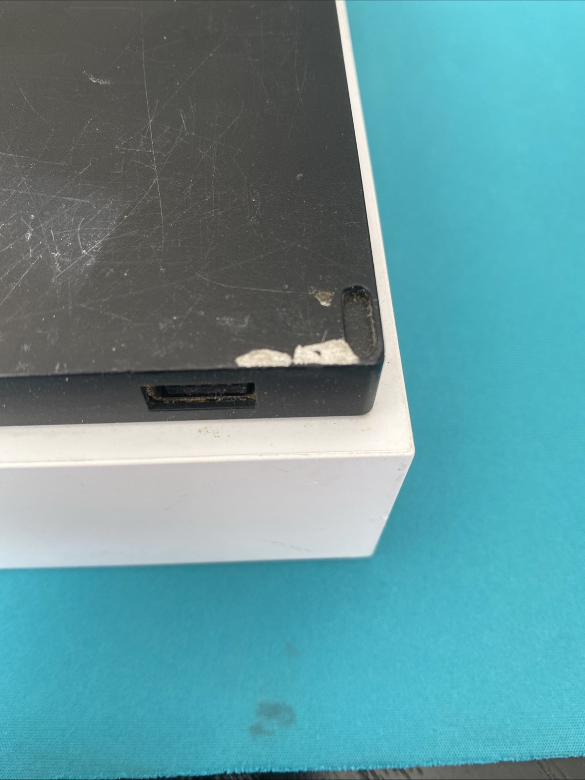 Xbox One S All Digital Edition – For Parts Or Repair – Hard Drive Is Dead