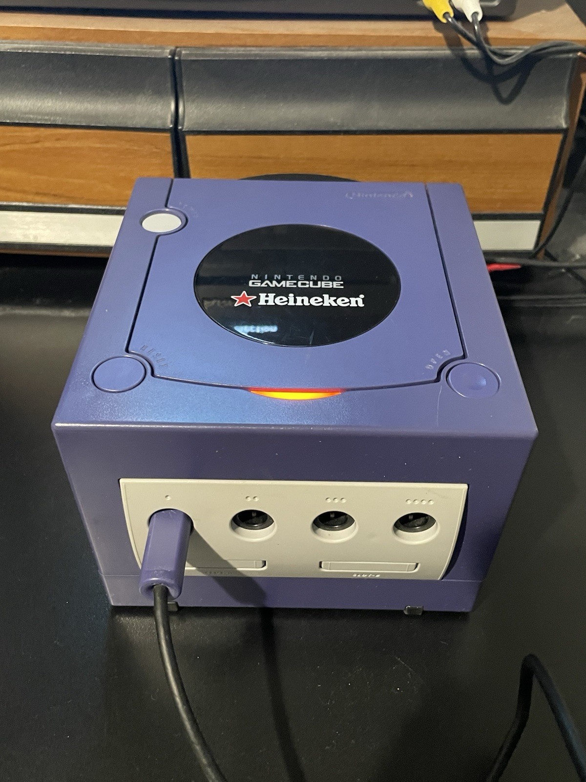2002 Nintendo Heineken Gamecube Indigo Purple LE Console w/Box – Only 50 Exist!
