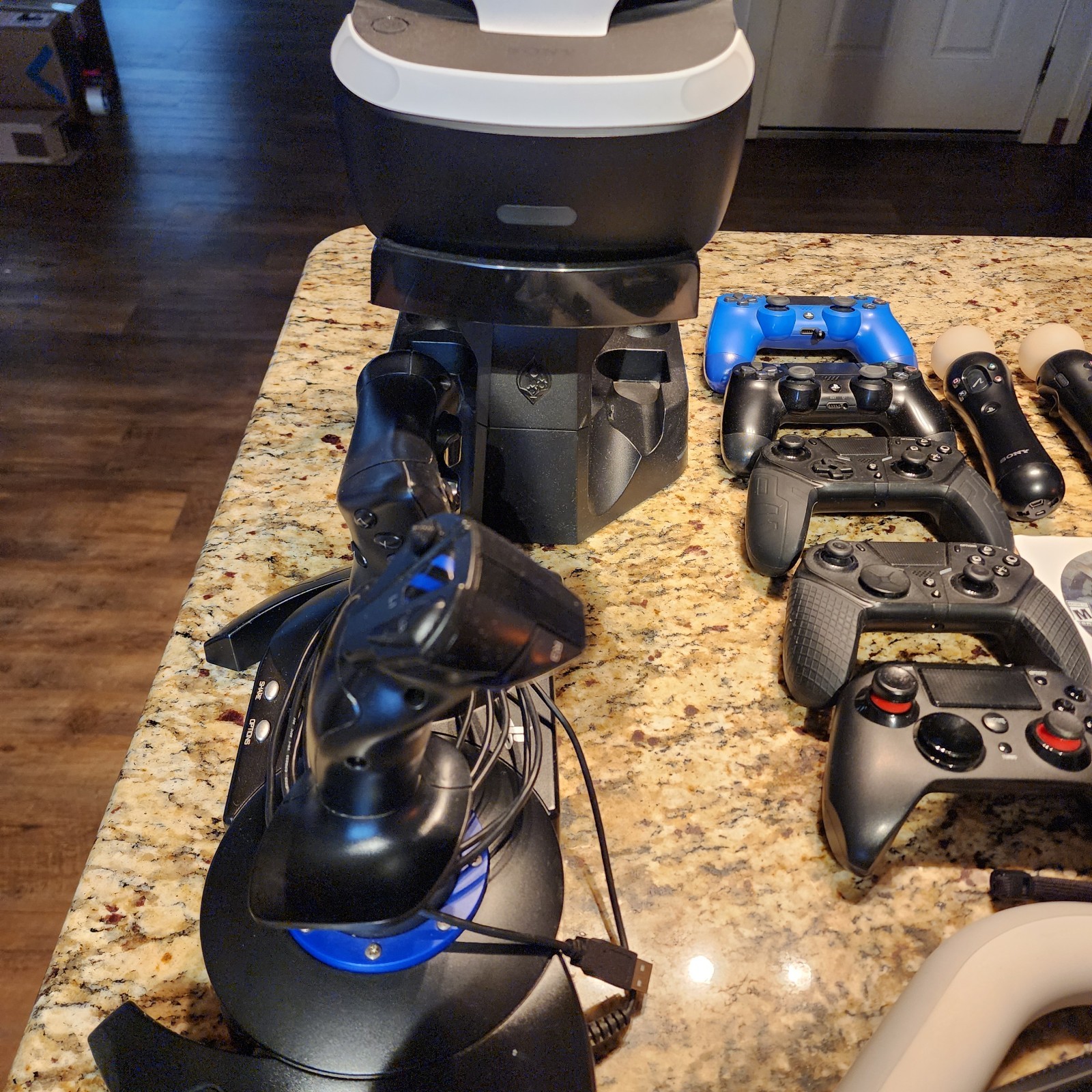 Playstation 4 PRO LOT 1TB CUH-7015B Boxes Controllers PSVR Many Accessories Wow!