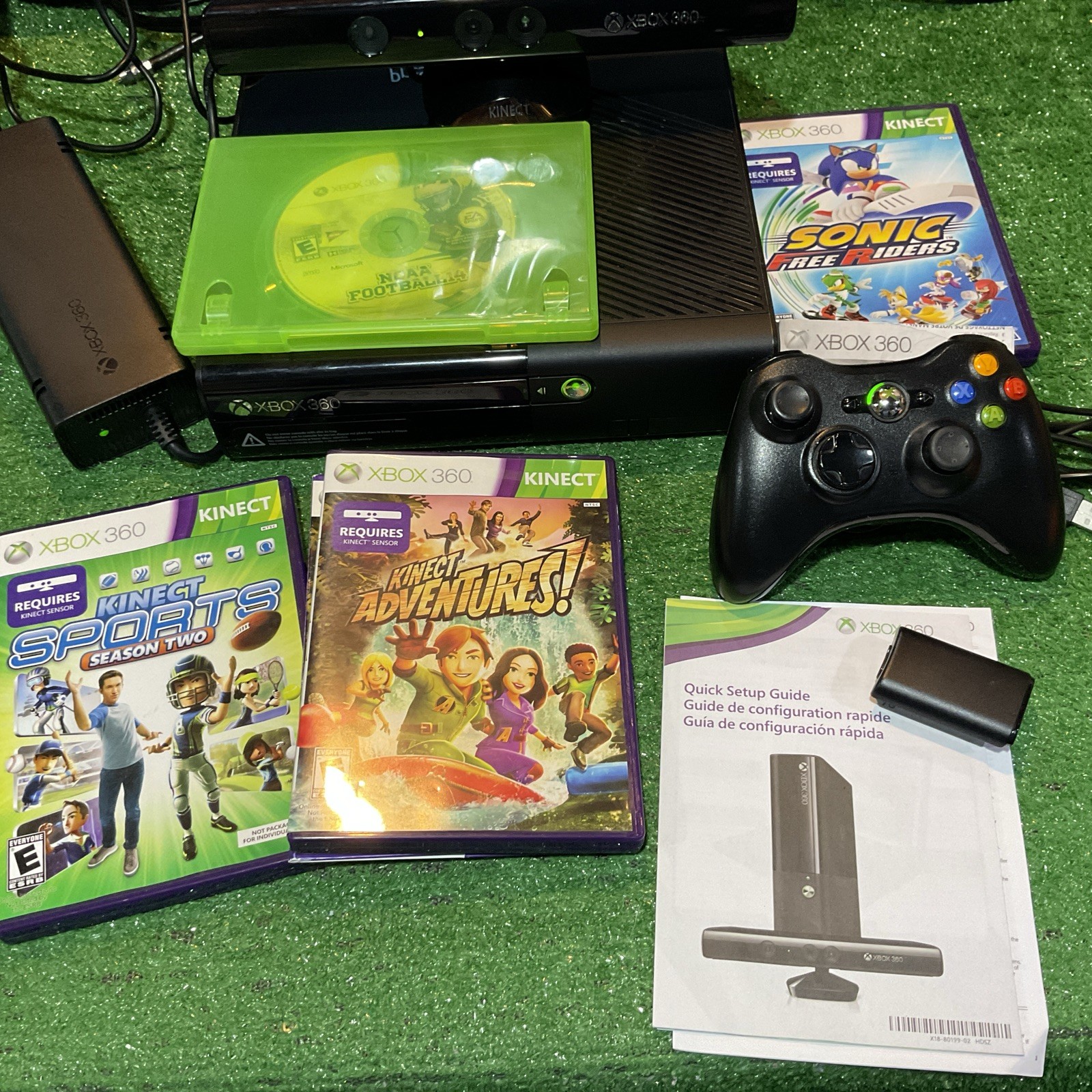 Xbox 360 4GB Kinect Bundle Box – Games Kinect Sports, Adventure, NCAA 14 + Sonic