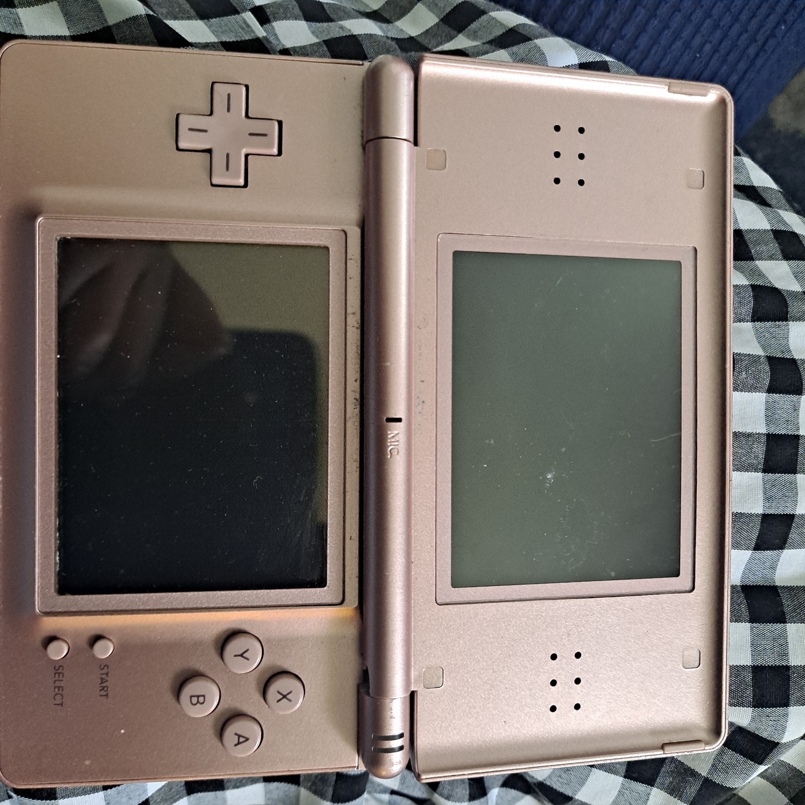 Nintendo DS Lite Metallic Pink Handheld Console ♡