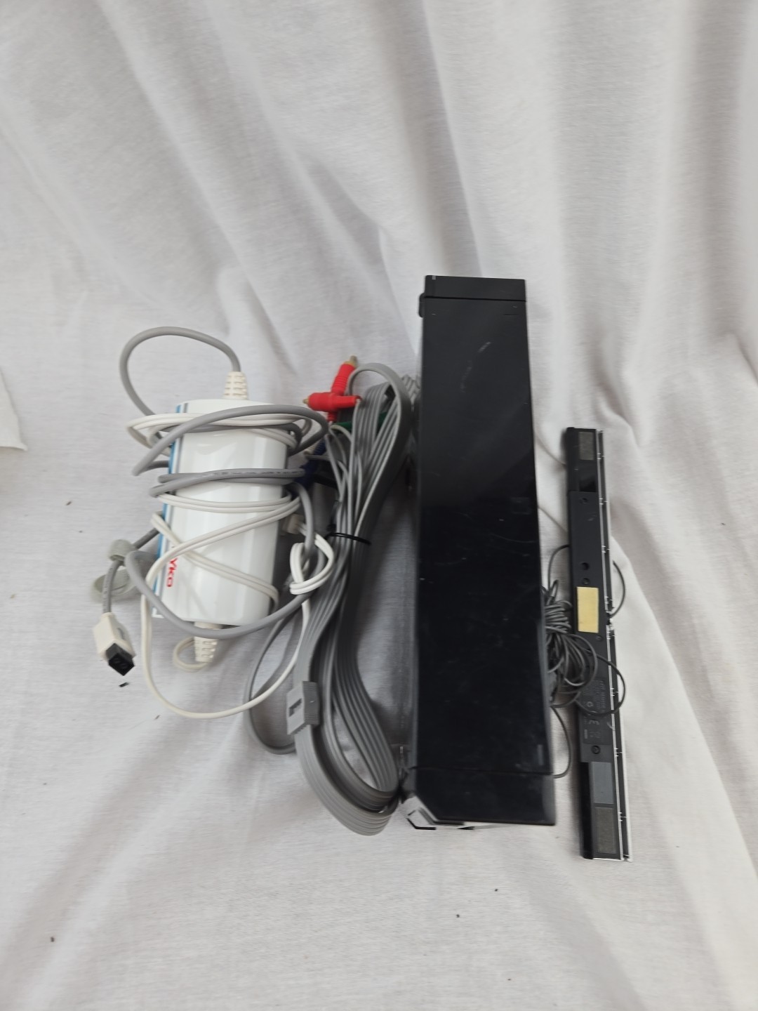 Nintendo Wii Black Console RVL-101 Bundle Tested And Works.