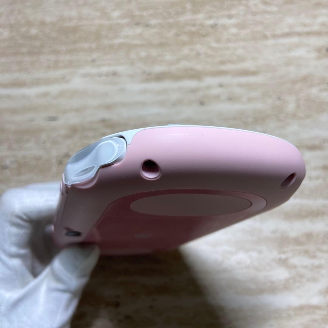 Sony PlayStation Vita PCH-2000 Light Pink White Console Japan