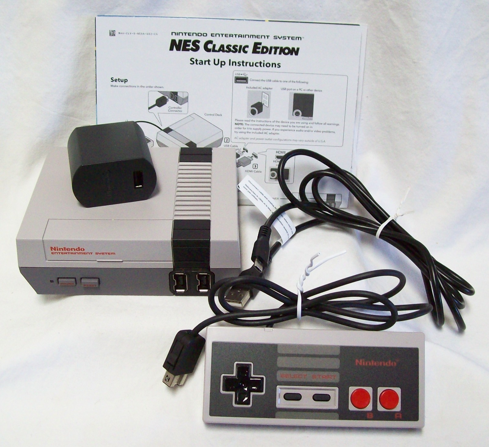 NES Classic Edition CLV-001 Nintendo 30 Games Console Controller Cables Charger