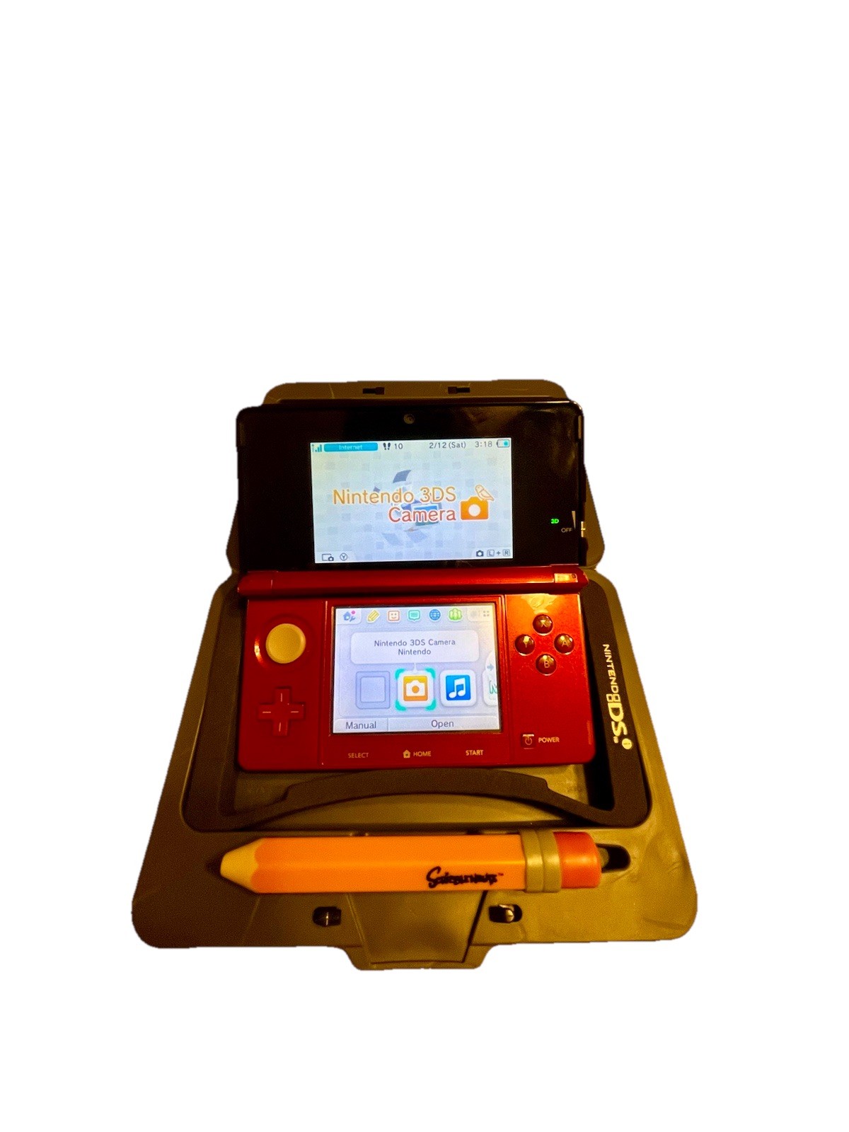 Nintendo 3DS System – Flame Red (Comes With Case, Stylus and Charger)