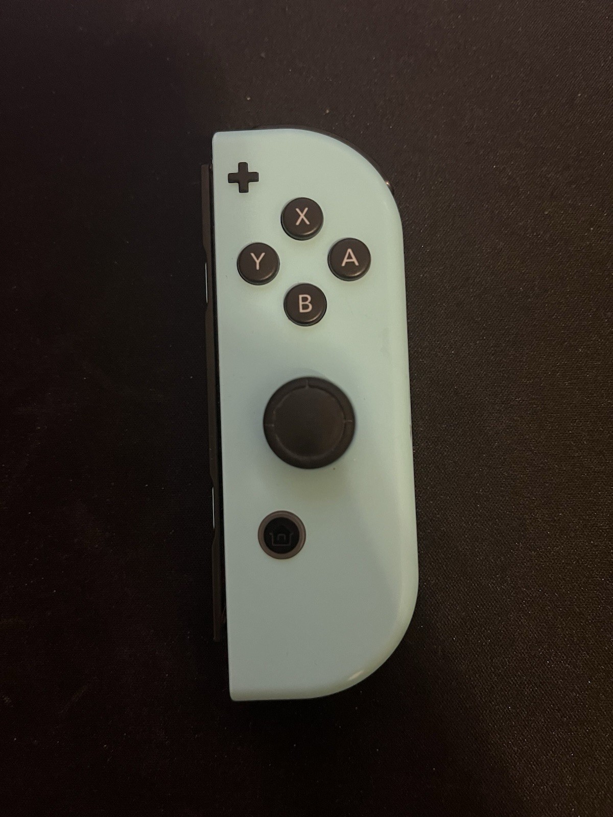 Nintendo Switch Animal Crossing + Case (RIGHT JOYCON SLIGHTLY FAULTY) READ BELOW