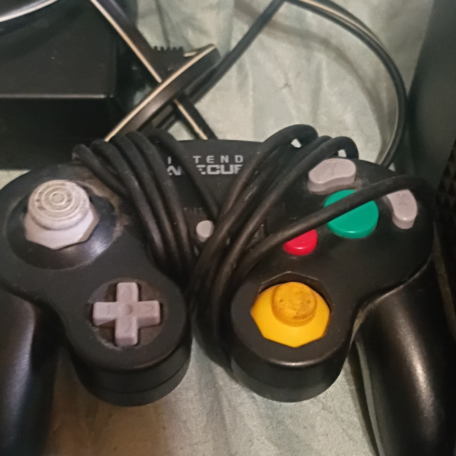 Nintendo GameCube Console Black Controllers Composite RCA Multiplayer Cables