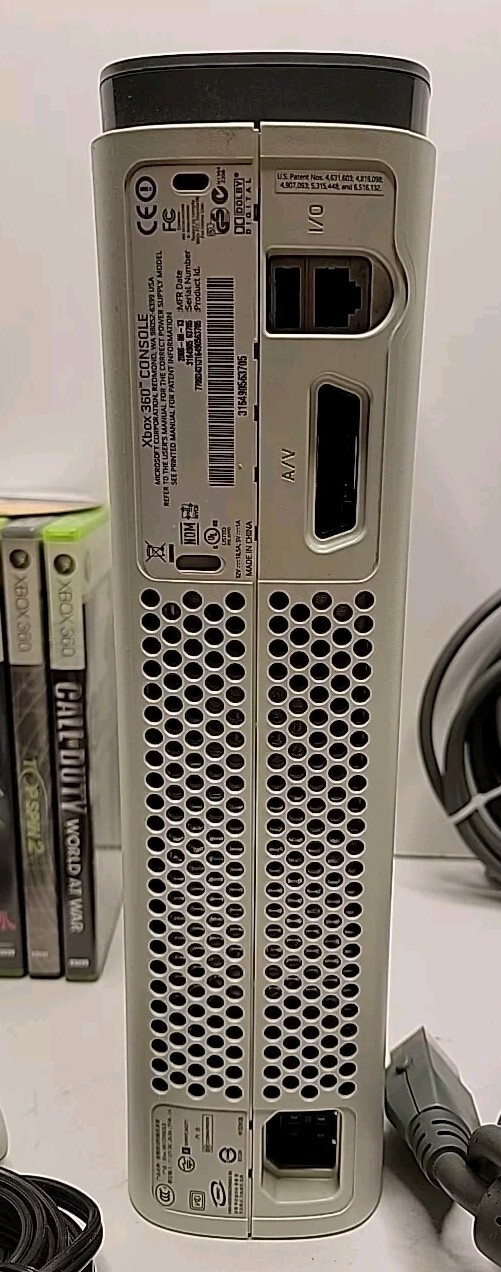 Microsoft Xbox 360 60GB HD Console, 2 Controllers & 8 Games + More.