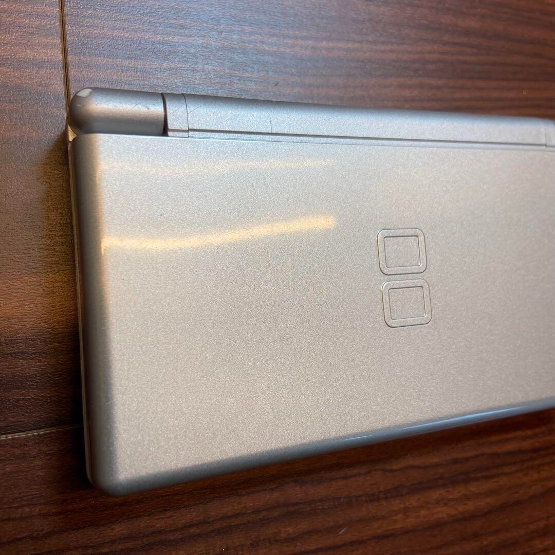 Nintendo DS LITE Gloss Silver 2309 From Japan