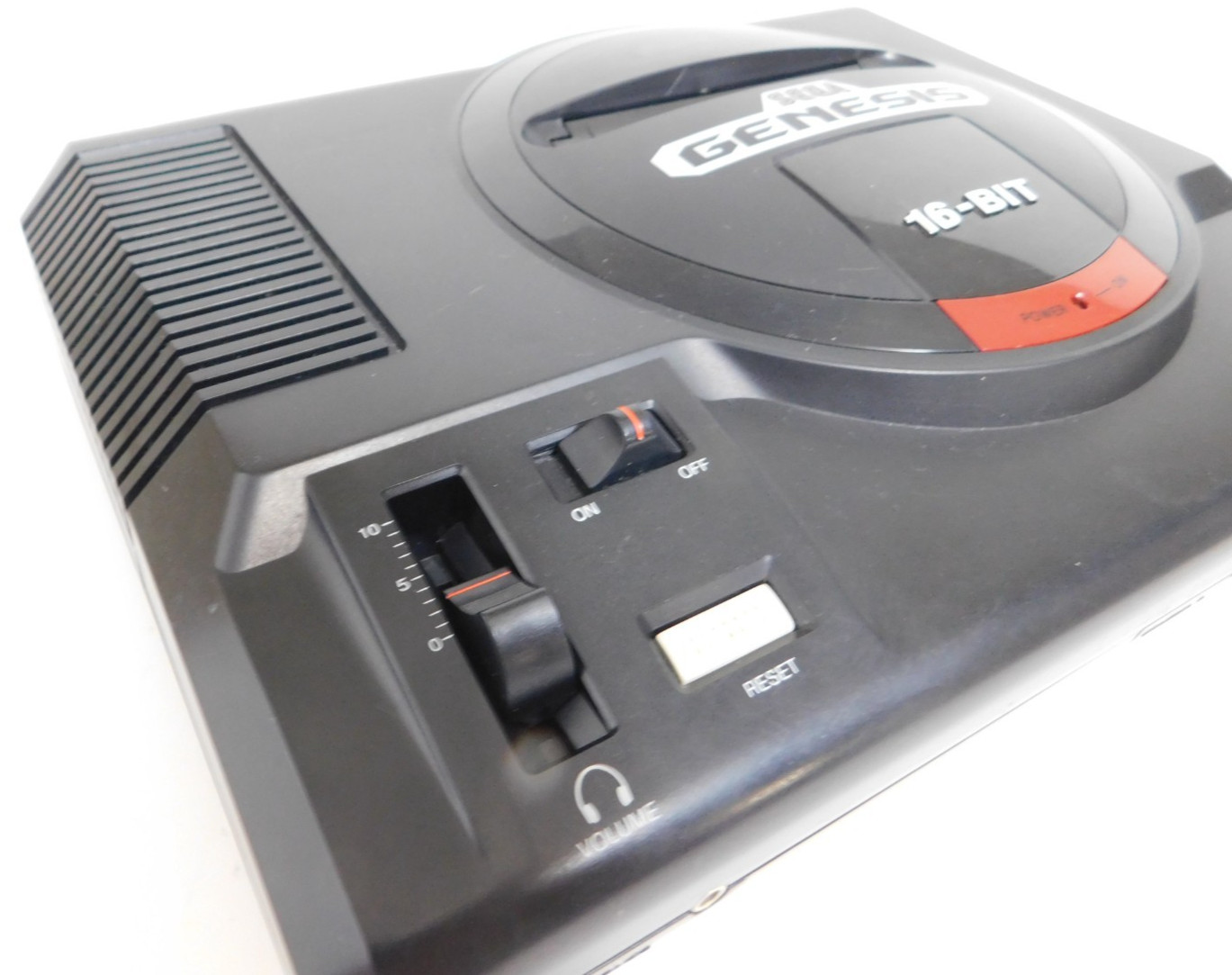 Sega Genesis Model 1601 System OEM Console Power & AV Cable Tested Working Good