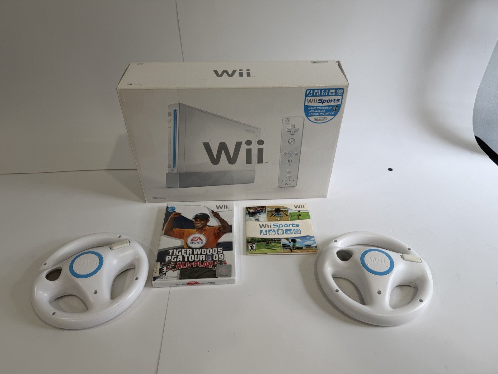 Nintendo Wii Original Box Bundle Tested Working Wii Sports MotionPlus 2 Remotes