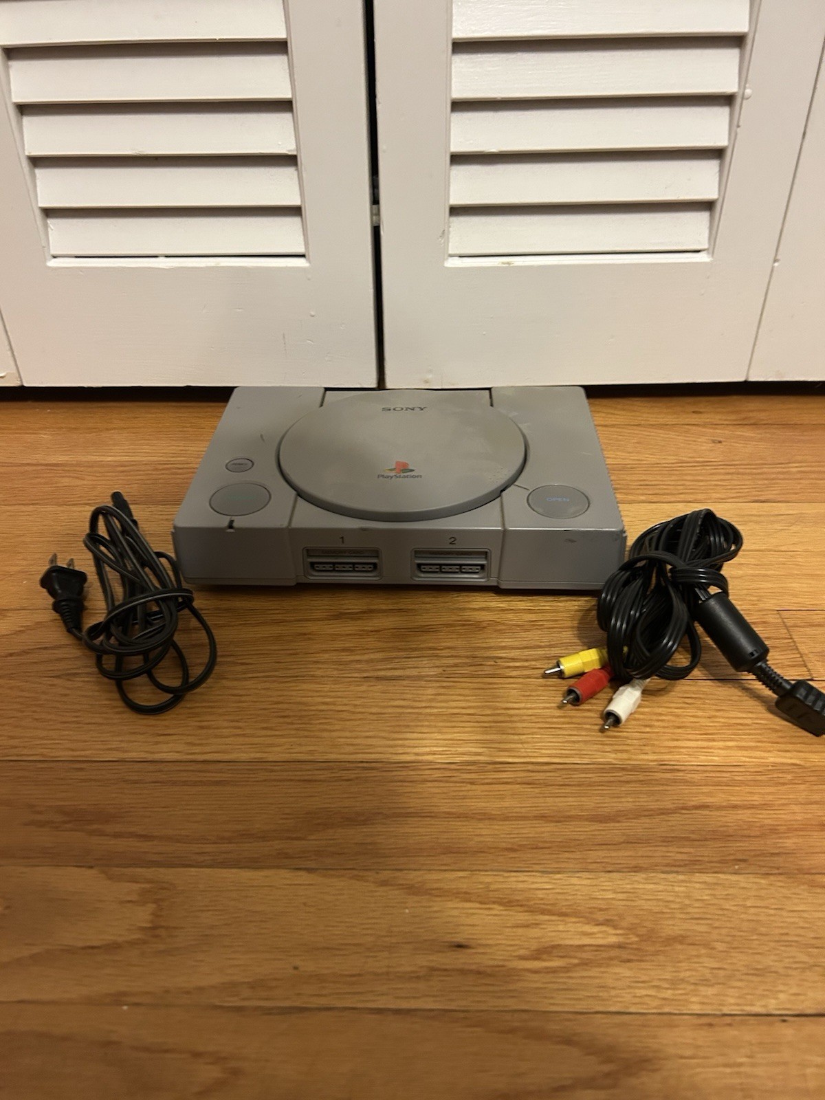 Sony PlayStation 1 – PS1 – SCPH-5501 System Bundle – AV & Power Cord Only