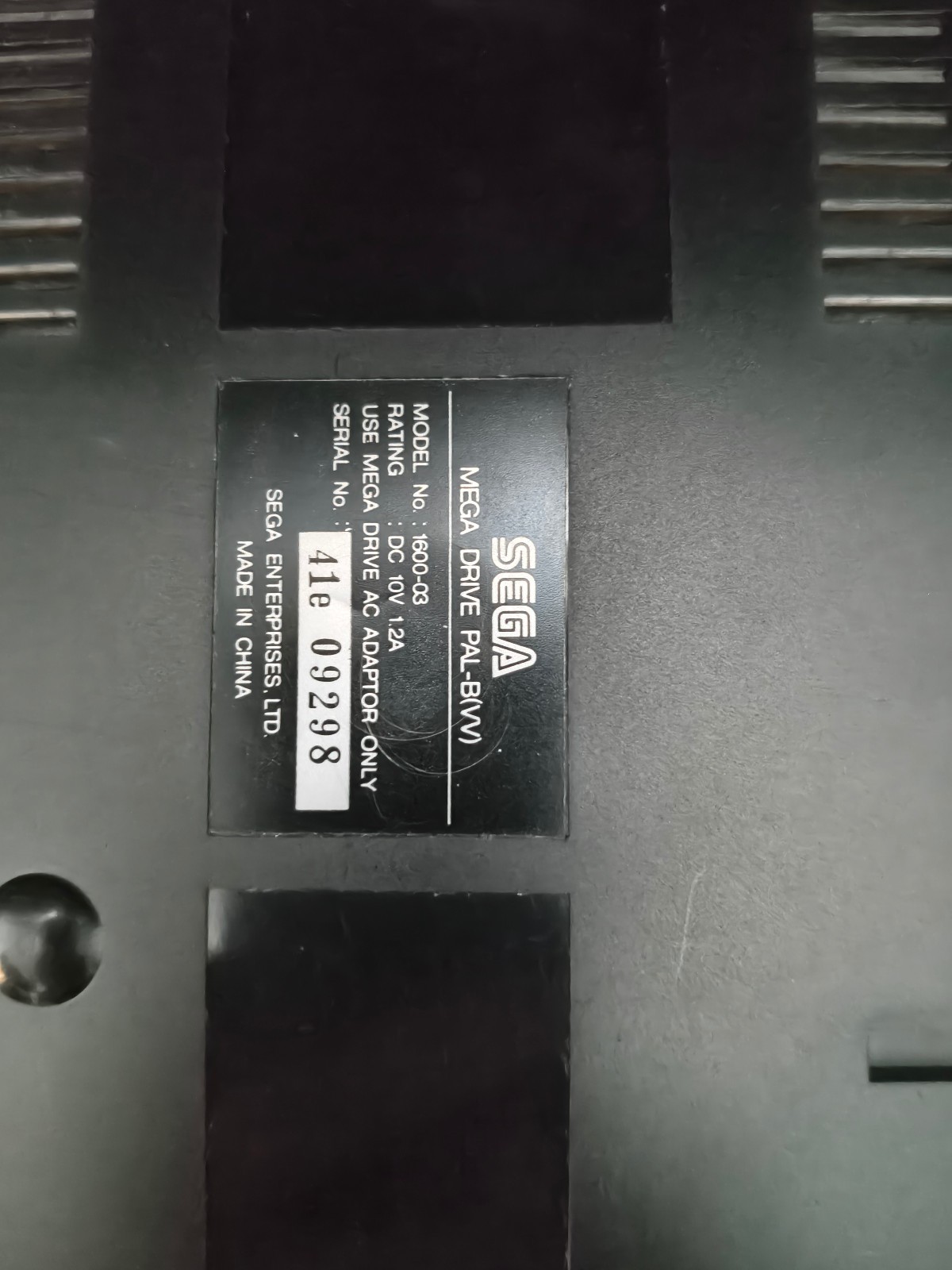 Mega Drive Genesis 50/60Hz RGB Component Composite ready