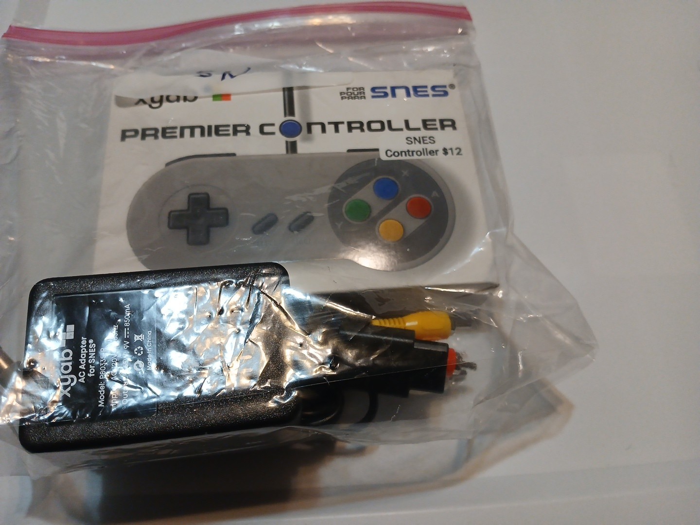 Super Nintendo Junior SNS-101 Tested And Working