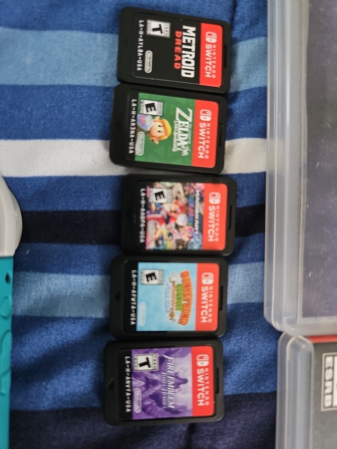 Nintendo Switch Lite 32GB Console – Turquoise Bundle Five Games