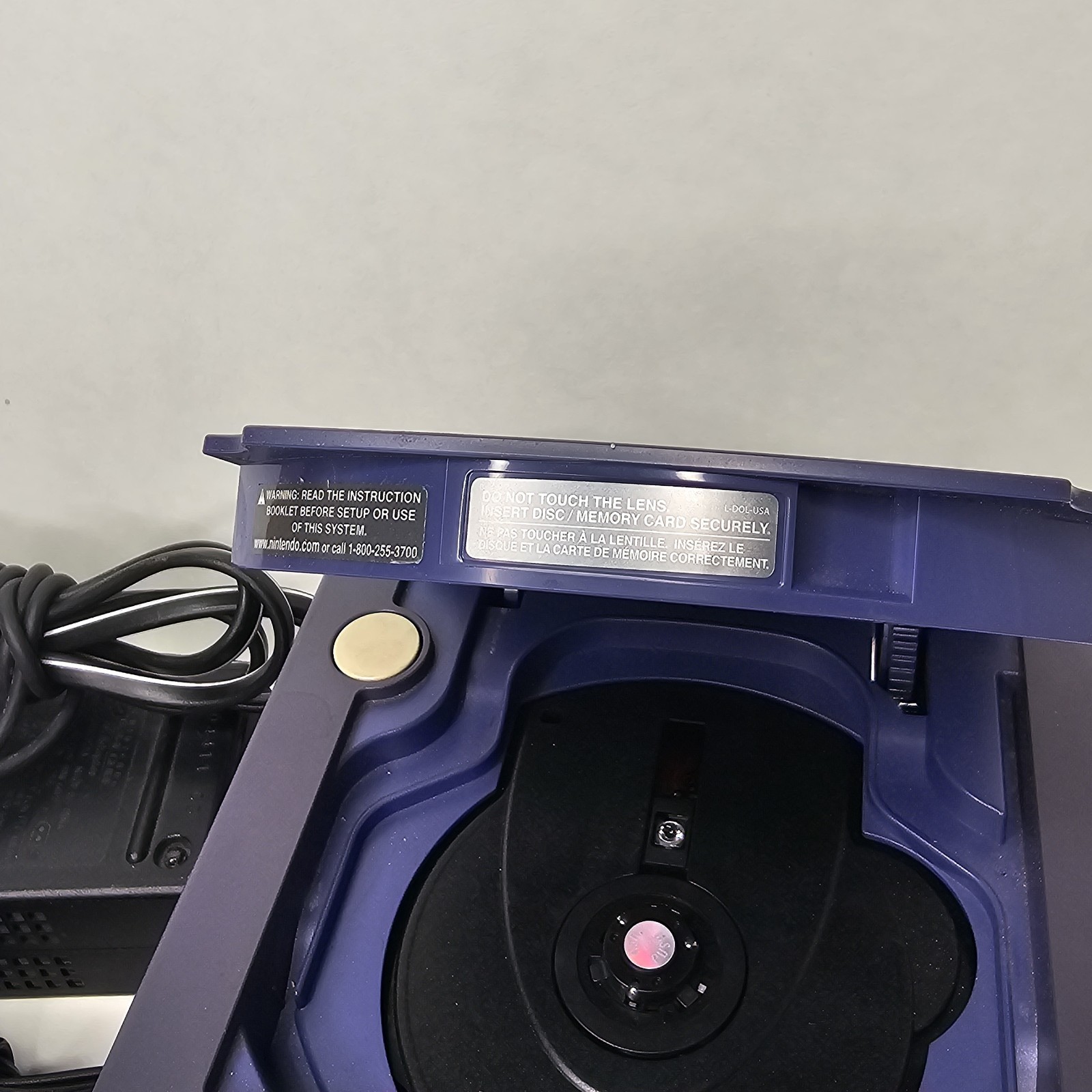 Nintendo GameCube DOL-001(USA) Console Indigo purple AV & Power & MadCatz contlr