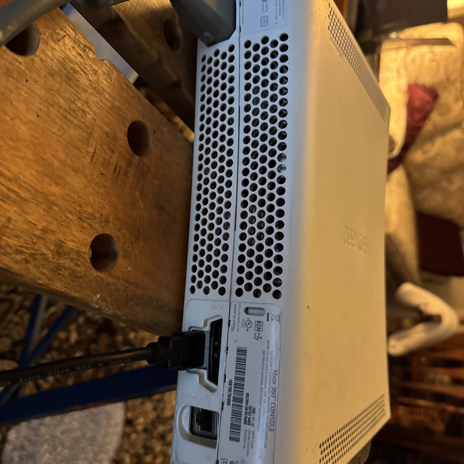 Microsoft Xbox 360 Core System White Console (BK:2.0.1888.0)