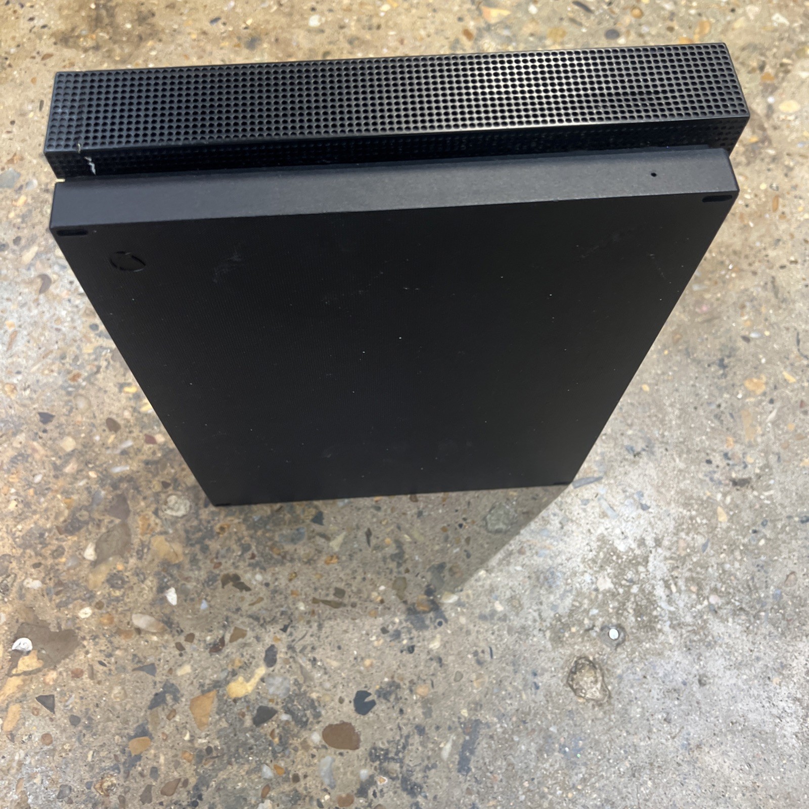 Xbox One X 1TB Rush Battlefield V Console Model 1787