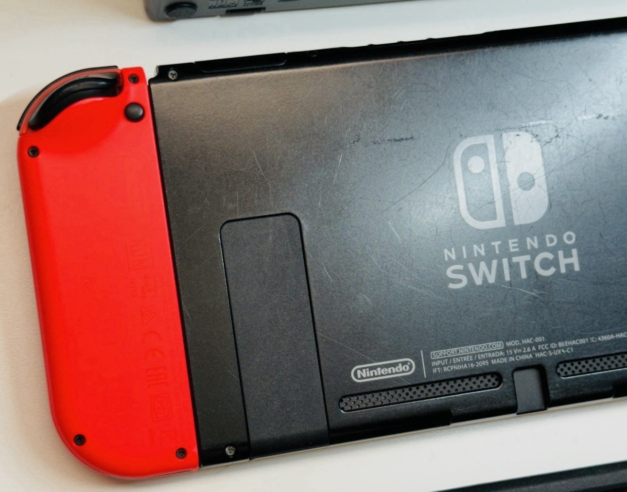 Nintendo Switch V1 Game Console HAC-001 Red/Blue Joy cons Tested Read 1401