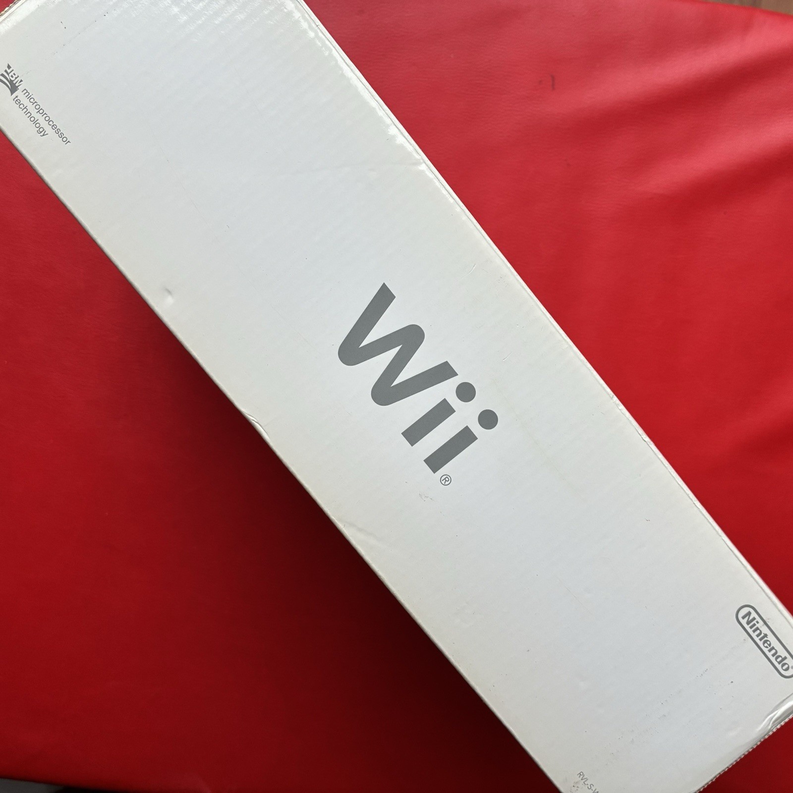 Nintendo Wii Console CIB (EXCELLENT) RLV001 – JPN w/ 3 classic games (NTSC-J)