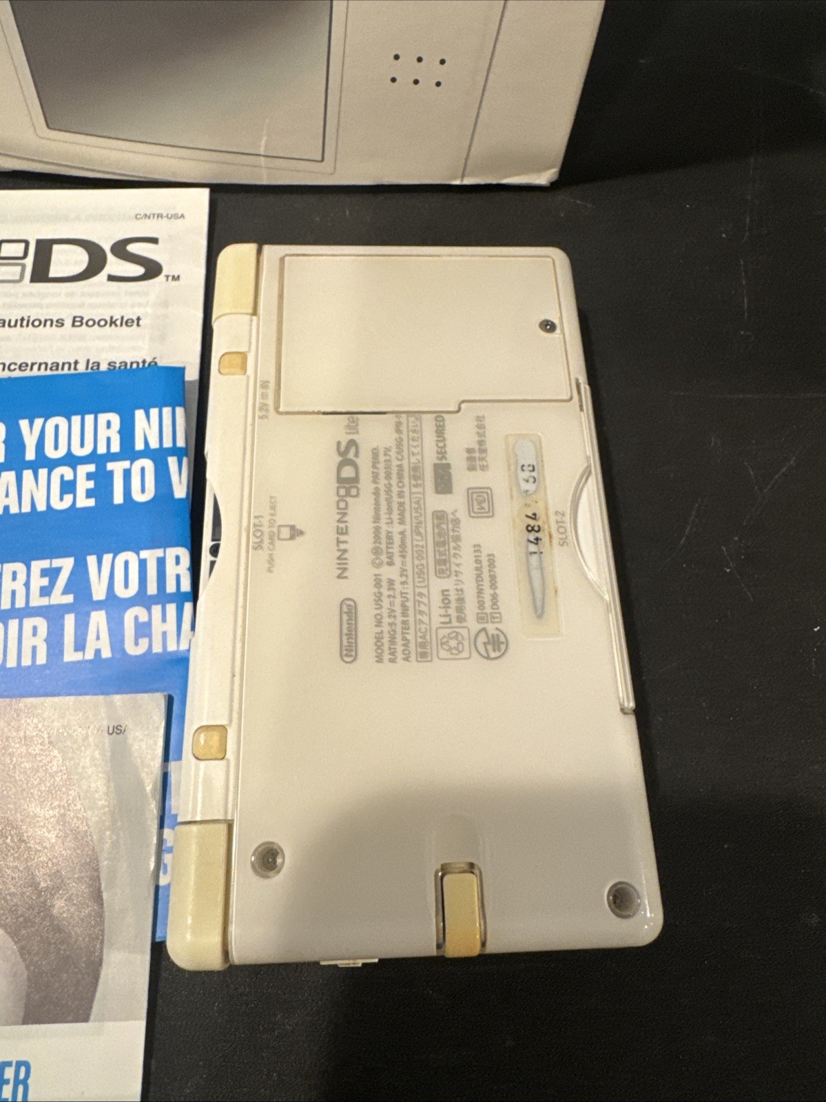 Nintendo DS Lite Handheld System – White (13306461)