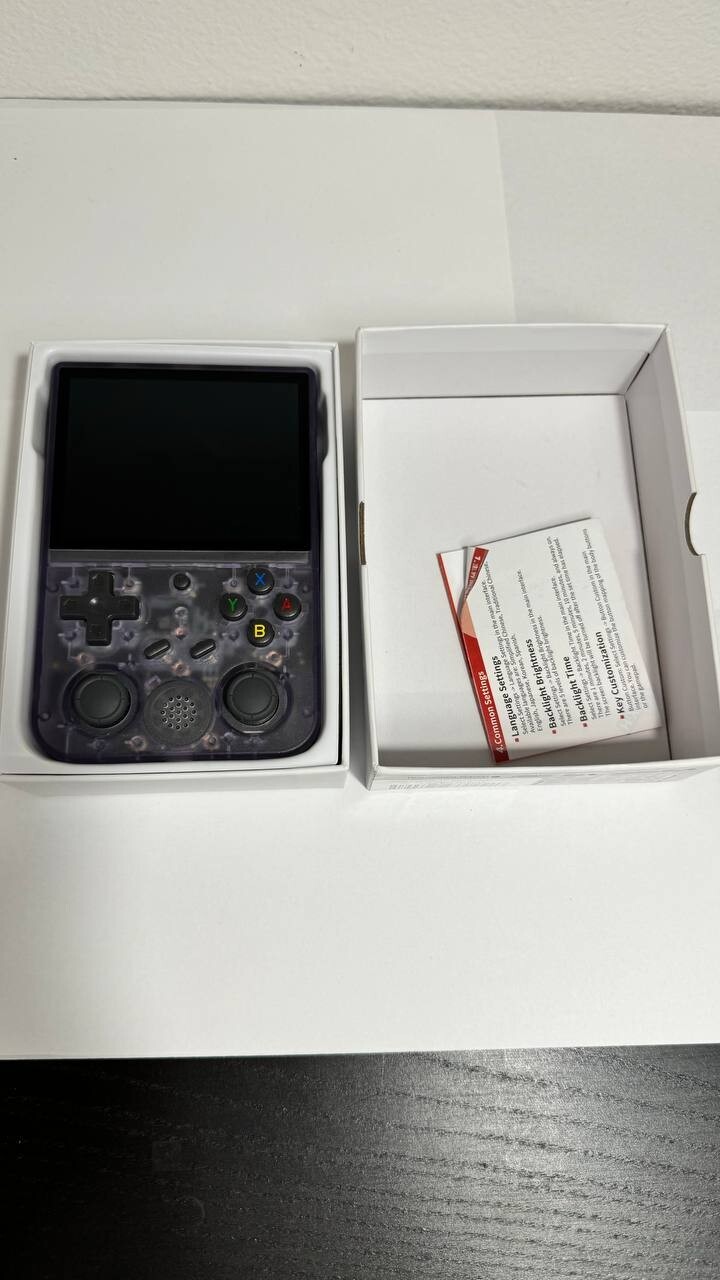 RG353V Retro Video Handheld Game Console Android 11+Linux System, 3.5 Inches IPS