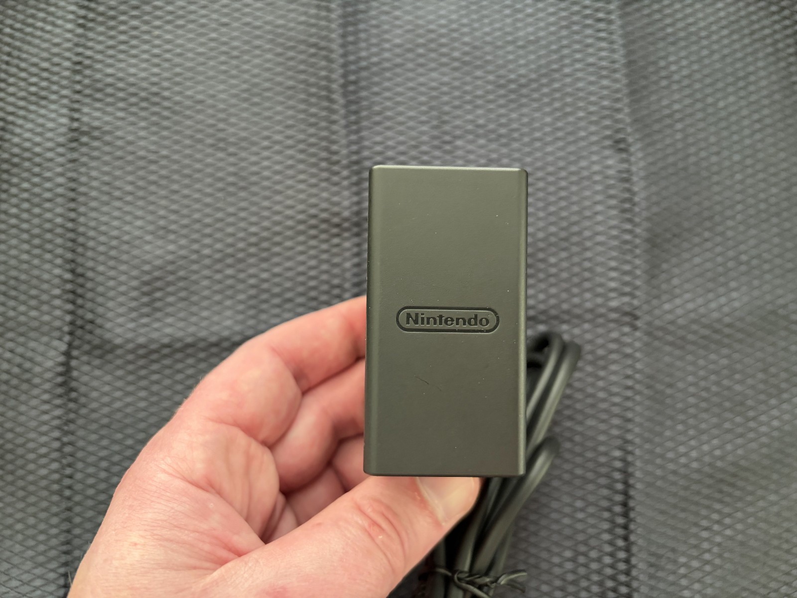 Nintendo Switch 32GB Console with Gray Joy‑Con great condition