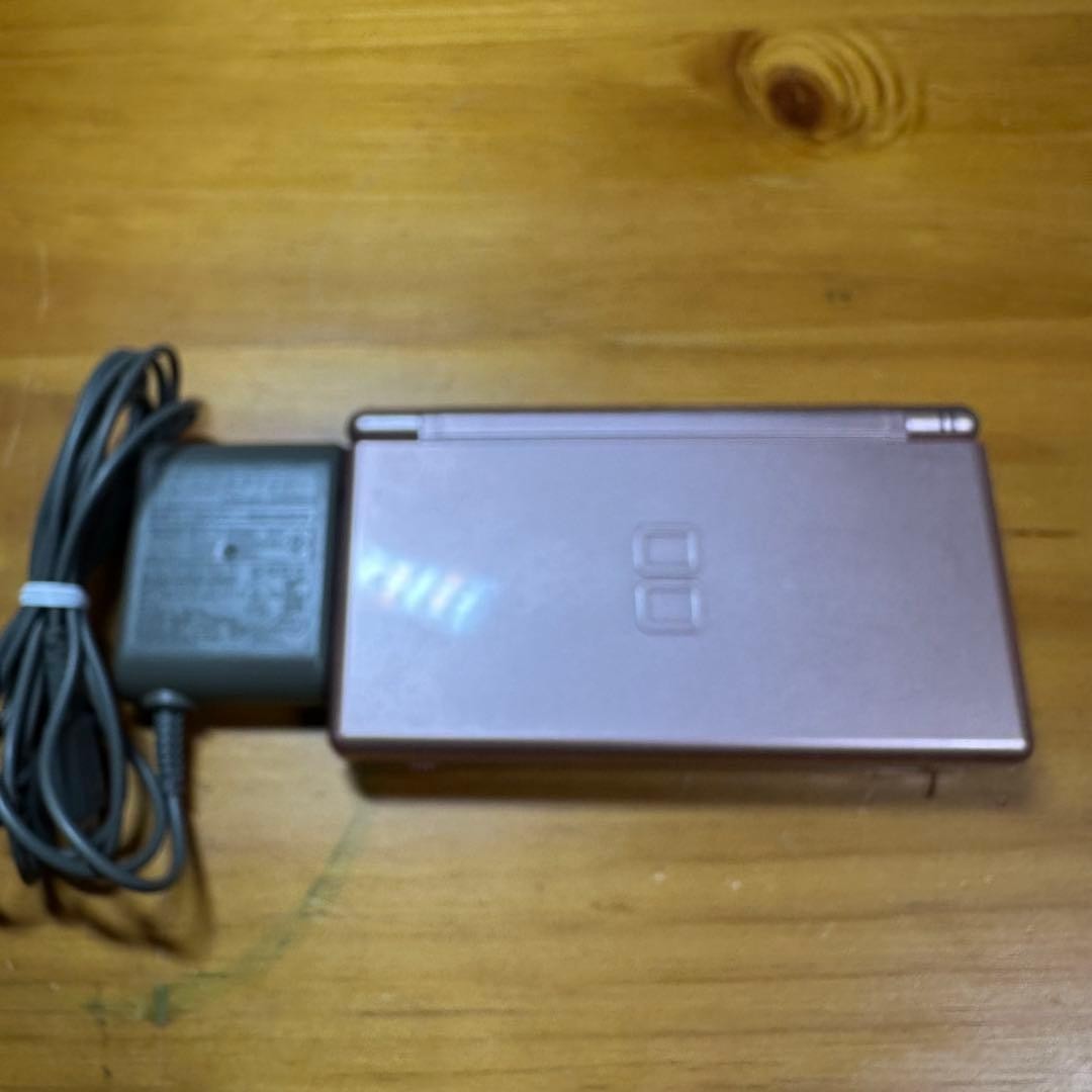 Nintendo DS LITE Metallic Rose 5878 From Japan