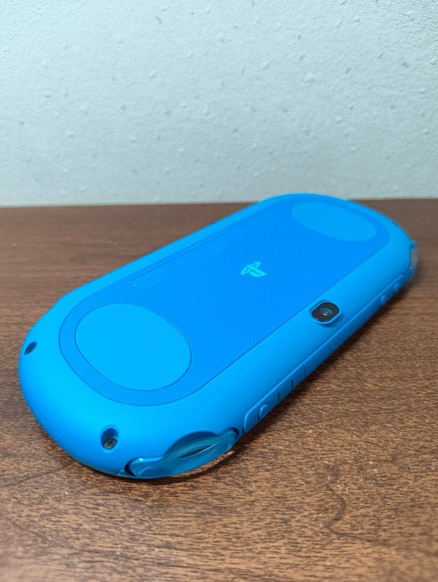 Sony PlayStation PS Vita Slim PCH-2000 Wi-Fi Console Aqua Blue w/ Charger & Box