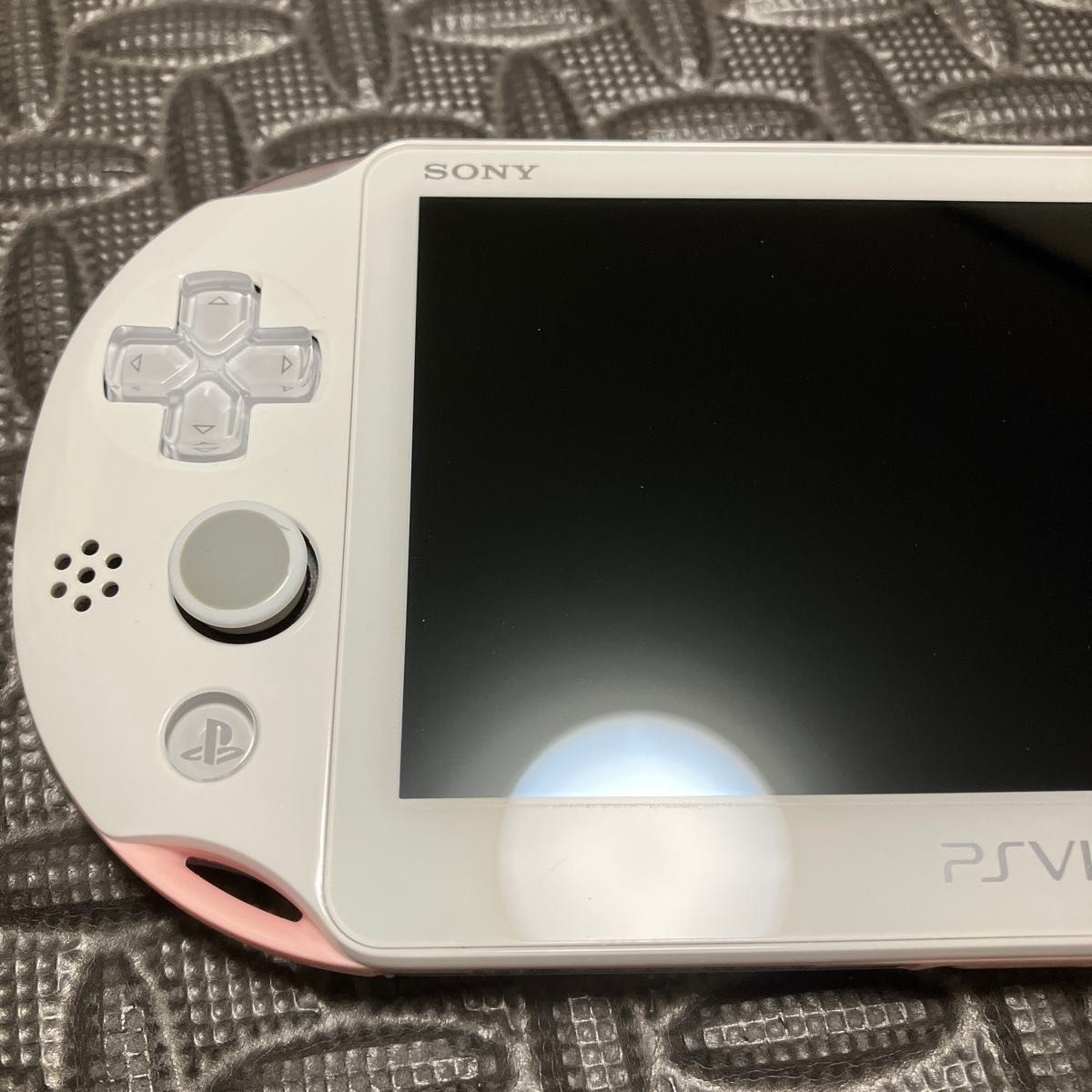 Near Mint PS Vita Light Pink White PCH 2000 ZA19 Console Charger Slim JP