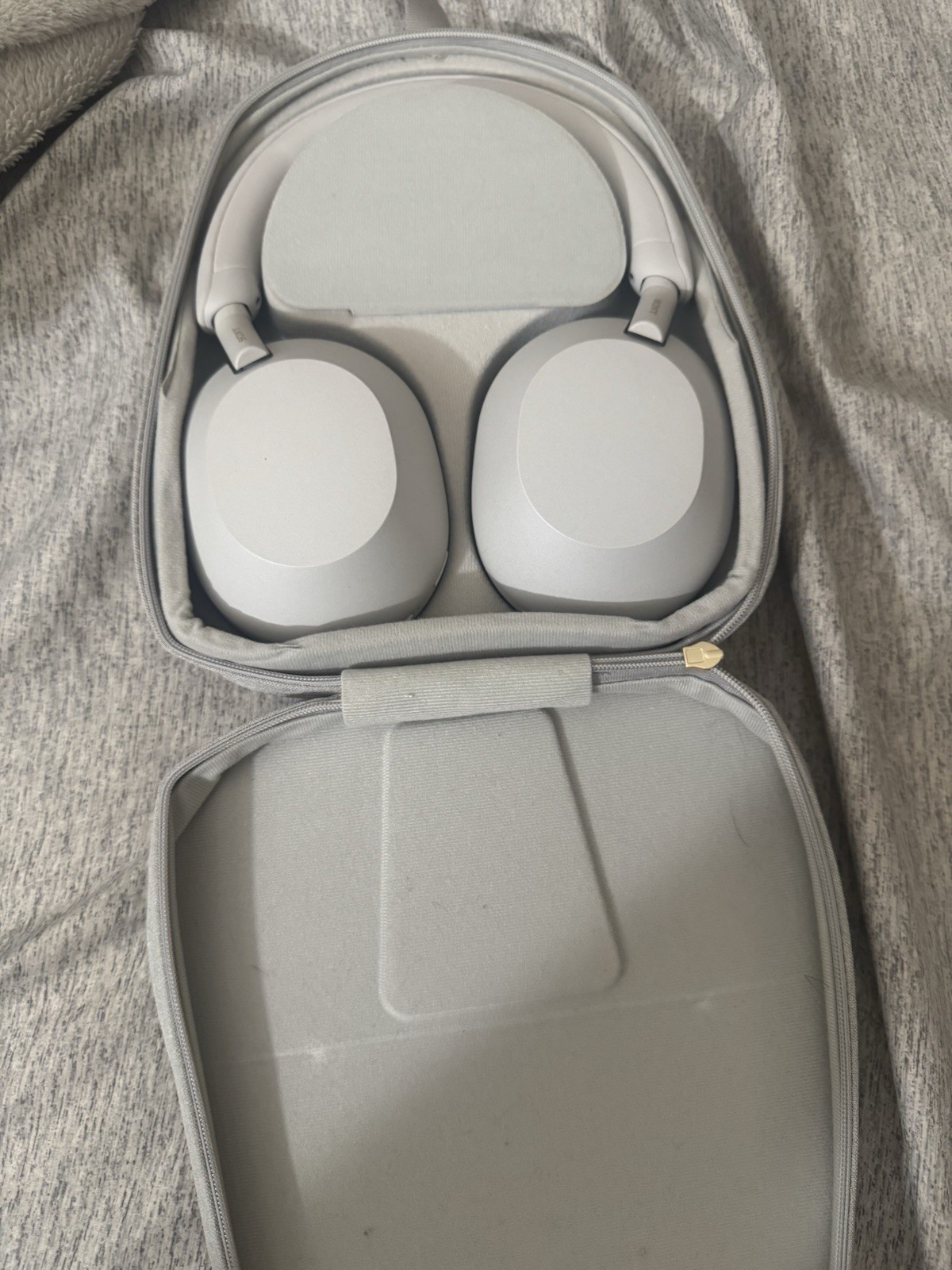 Sony XM5 & Xbox Series S