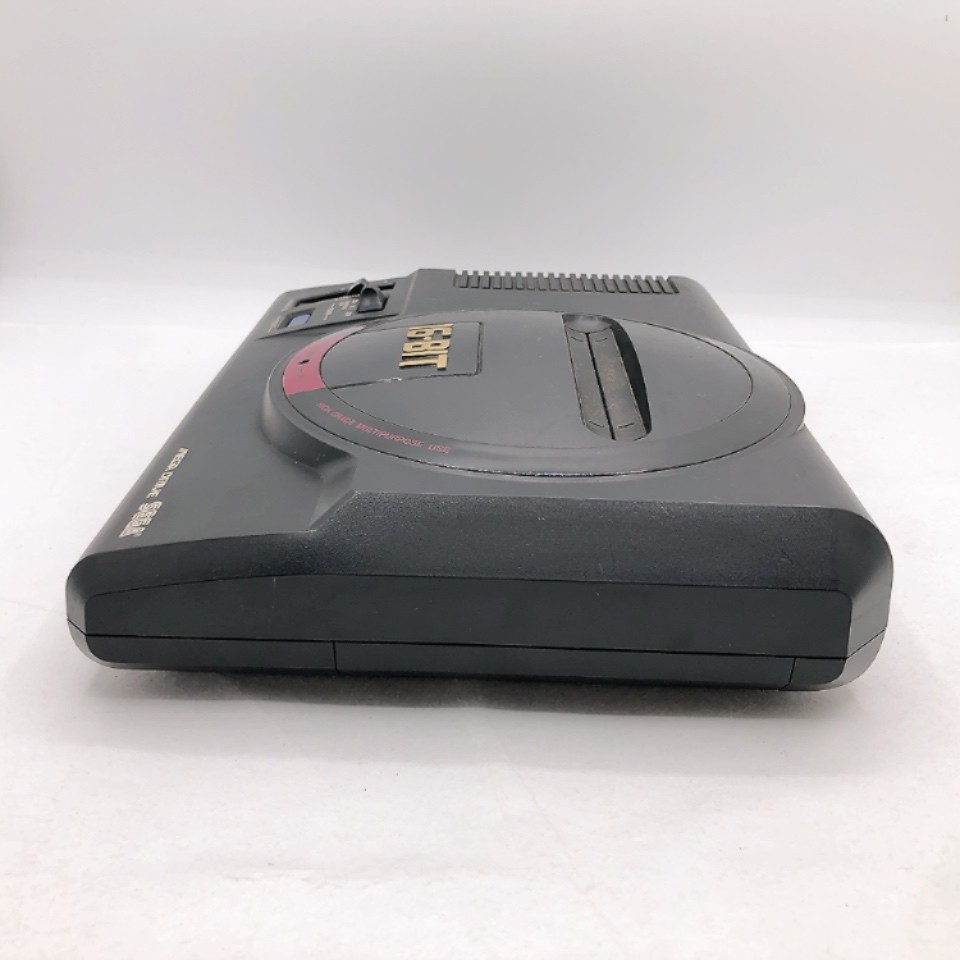 Sega Mega Drive Console HAA-2510 2 Controller Megadrive NTSC-J Japan Tested